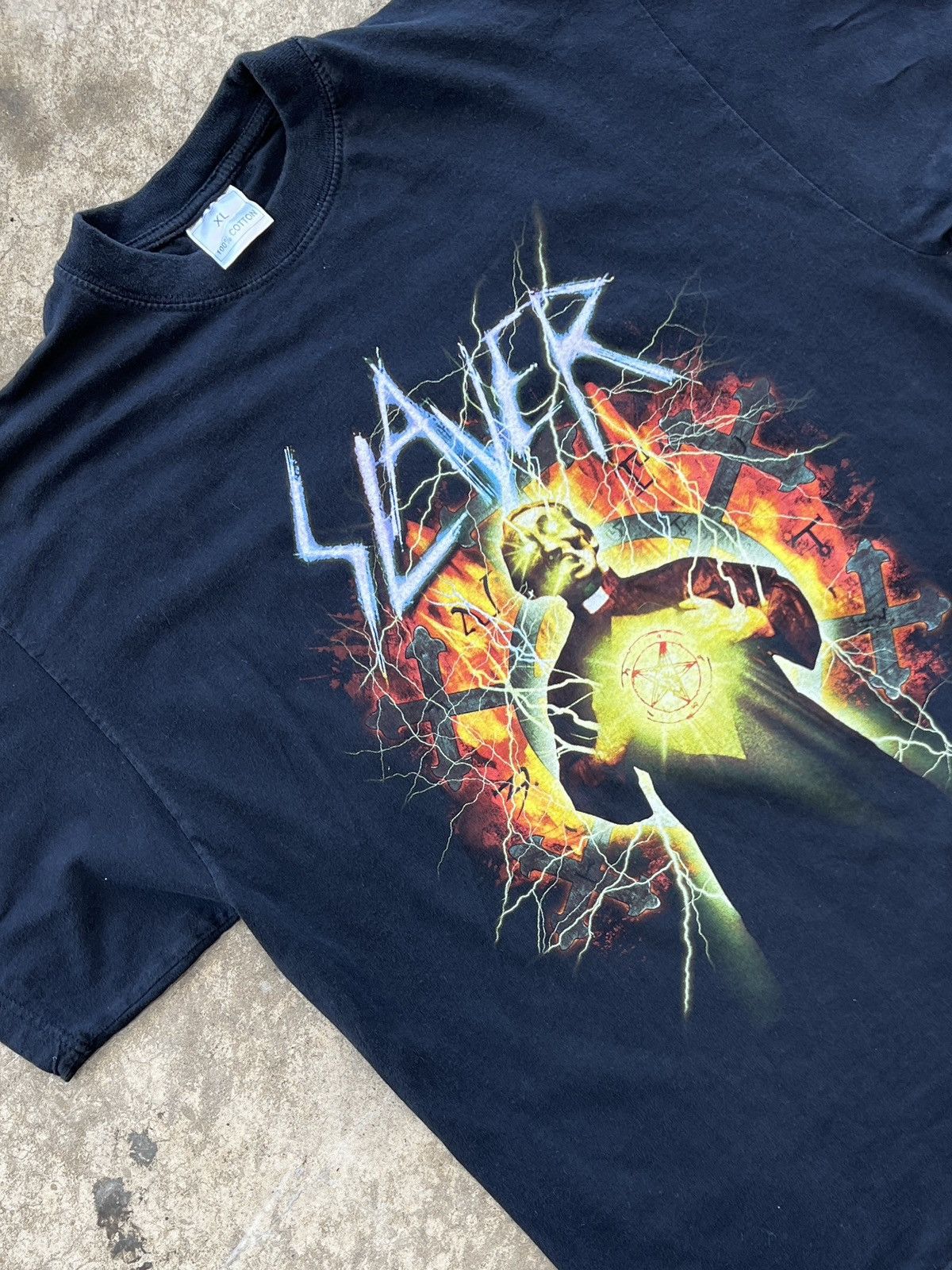 Band Tees Vintage Y2K 2002 Slayer London England Concert Tee XL Size US XL / EU 56 / 4 - 1 Thumbnail