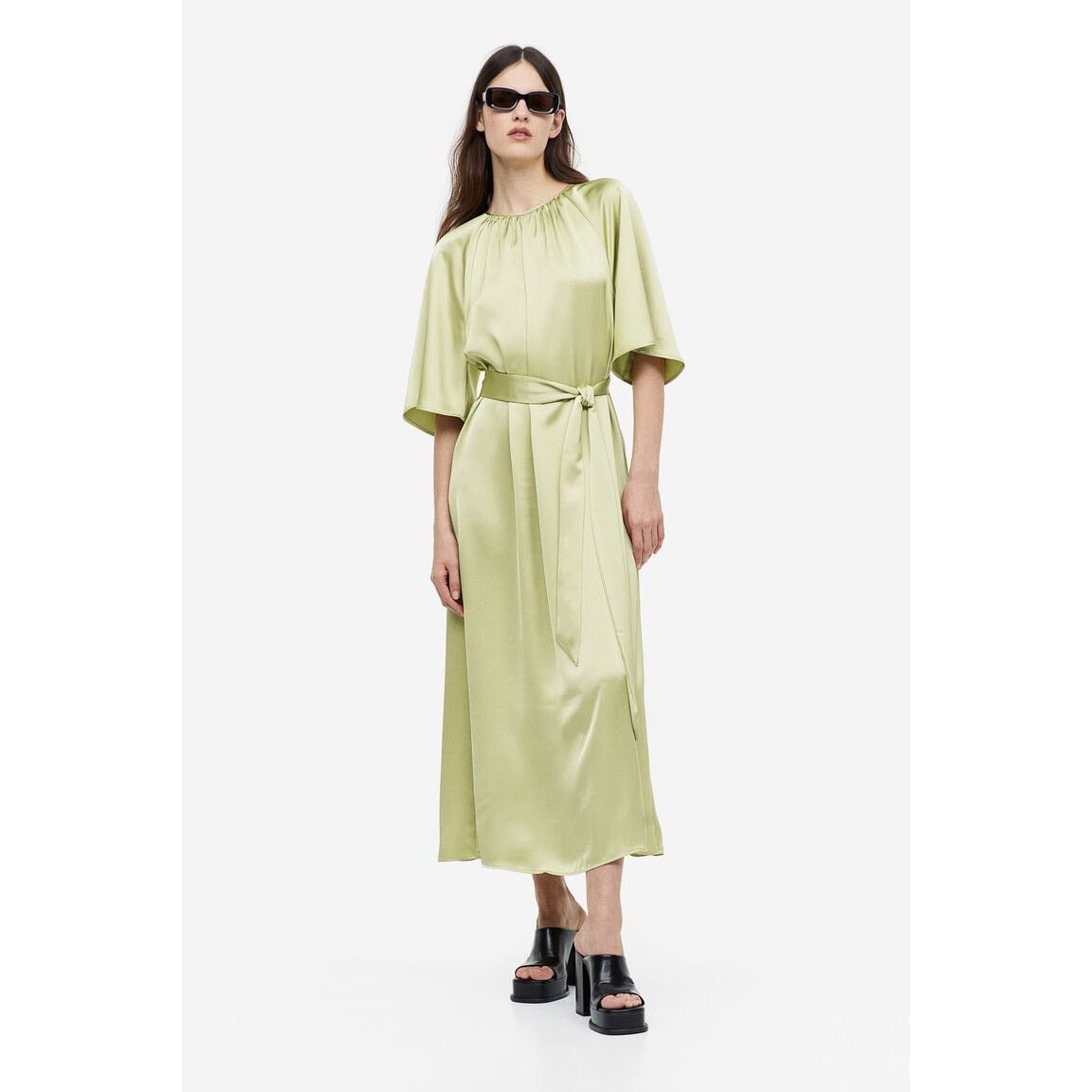 H&M NWT TIE-BELT SATIN DRESS Sz S Size S / US 4 / IT 40 - 2 Thumbnail