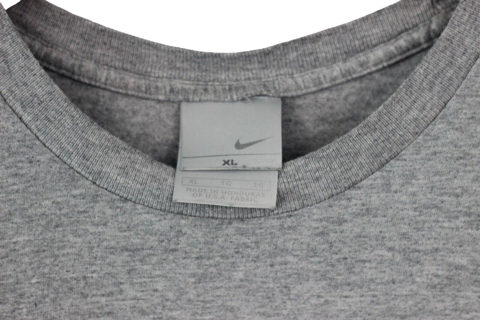 Nike Vintage Nike Football Heather Grey T Shirt Y2K Size XL Size US XL / EU 56 / 4 - 4 Thumbnail