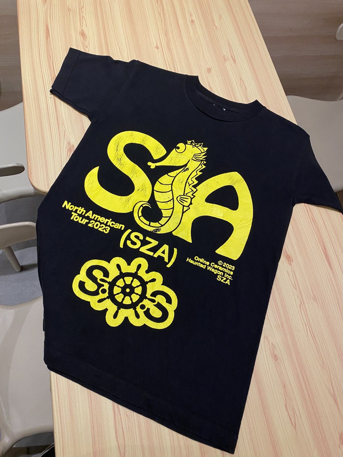 Band Tees SZA SOS North America Tour 2023 x Online Ceramics Tshirt Size US S / EU 44-46 / 1 - 1 Thumbnail