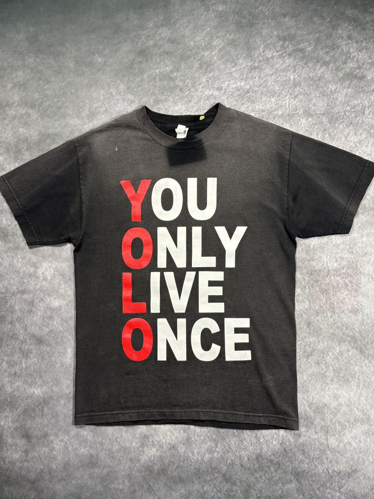 Vintage YOLO Tee Shirt Y2K Thrashed Faded Vintage Young Money Mula Size US M / EU 48-50 / 2 - 2 Thumbnail
