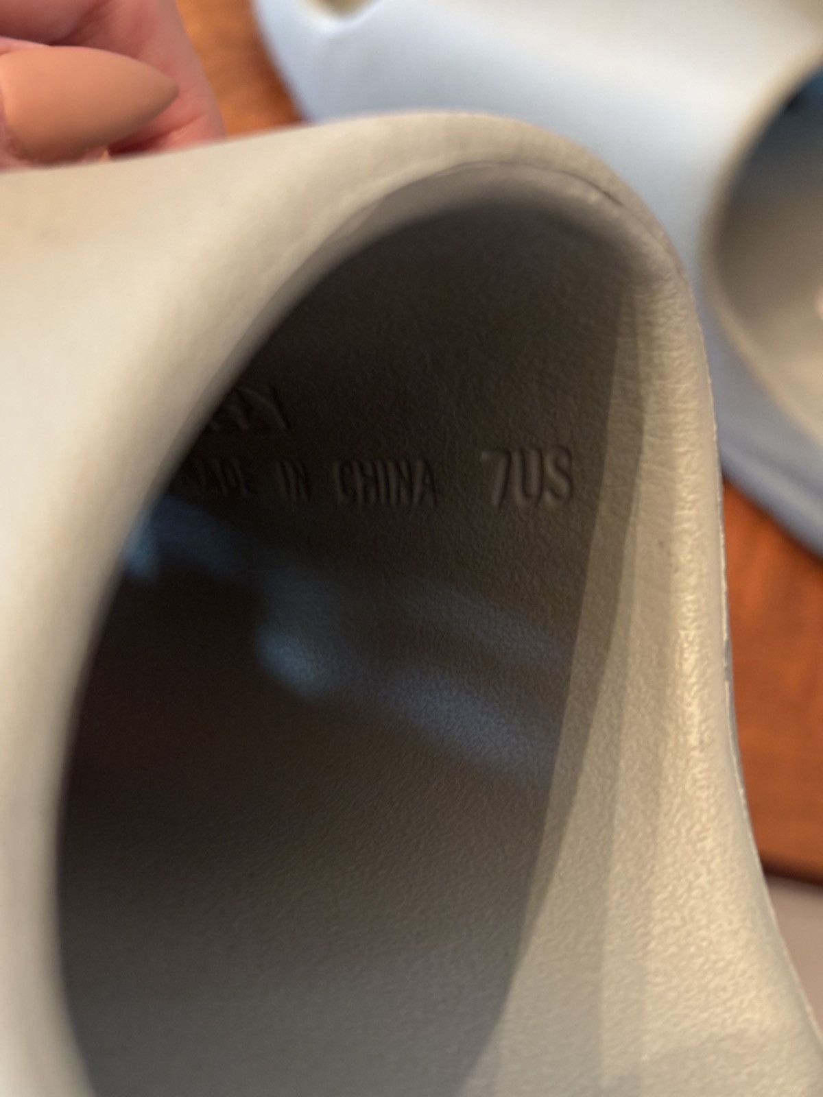 Yeezy Adidas Yeezy Slides 'Salt' Size US 7 / EU 40 - 7 Thumbnail