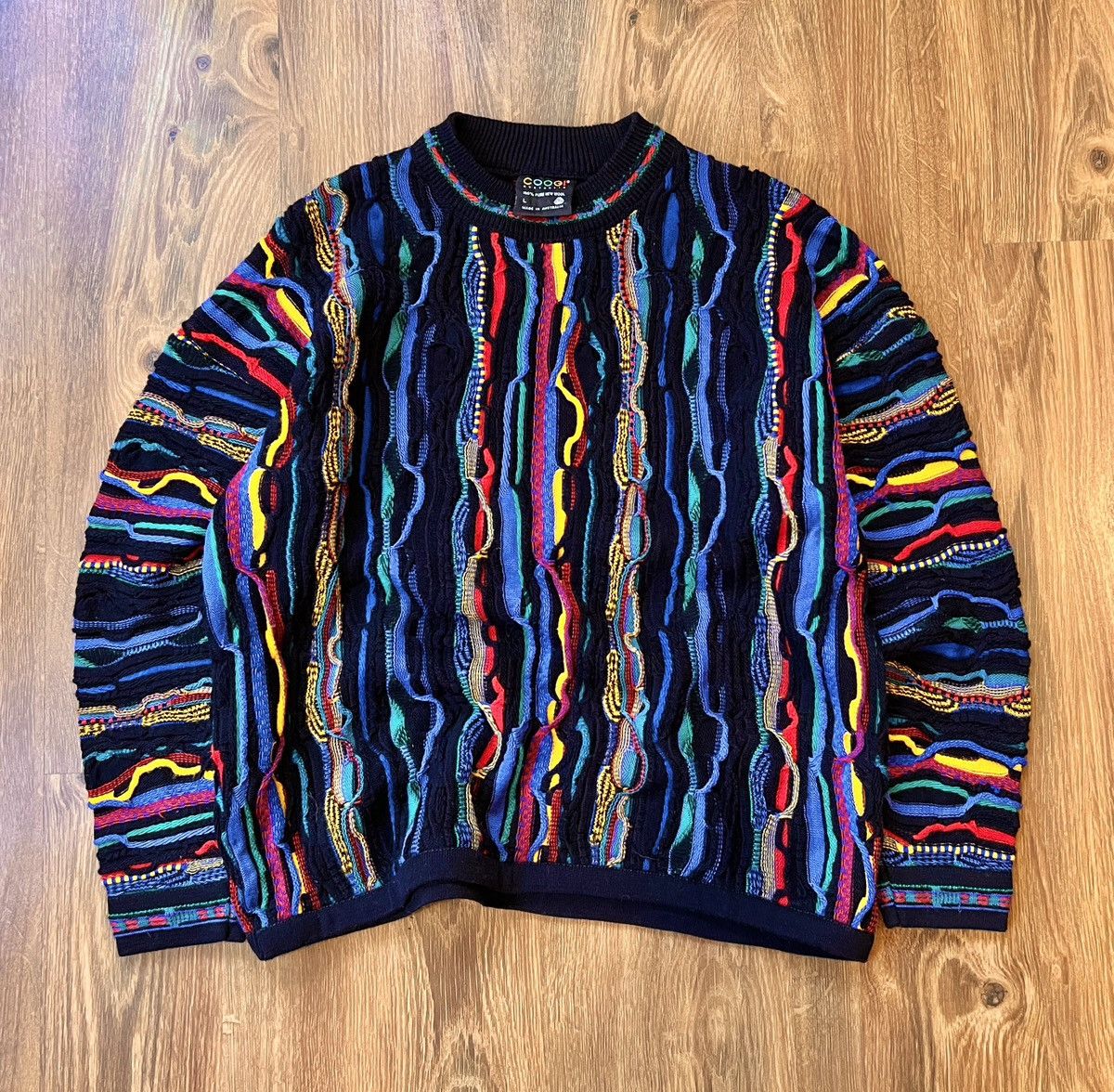 Coogi Rare Coogi 3D Knit / Sweater (Black/Blue/Red/Yellow) Size US M / EU 48-50 / 2 - 1 Thumbnail