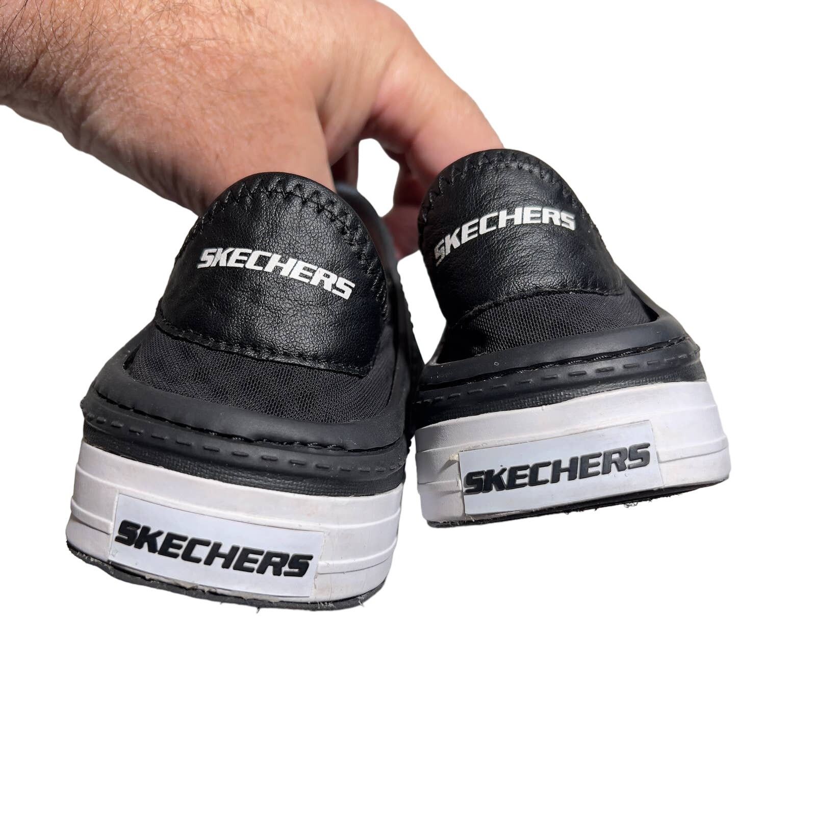 SKECHERS Skechers Slip On Shoes Kids Size 3 Rubber Uppers Black White Size US 4 / IT 34 - 1 Thumbnail