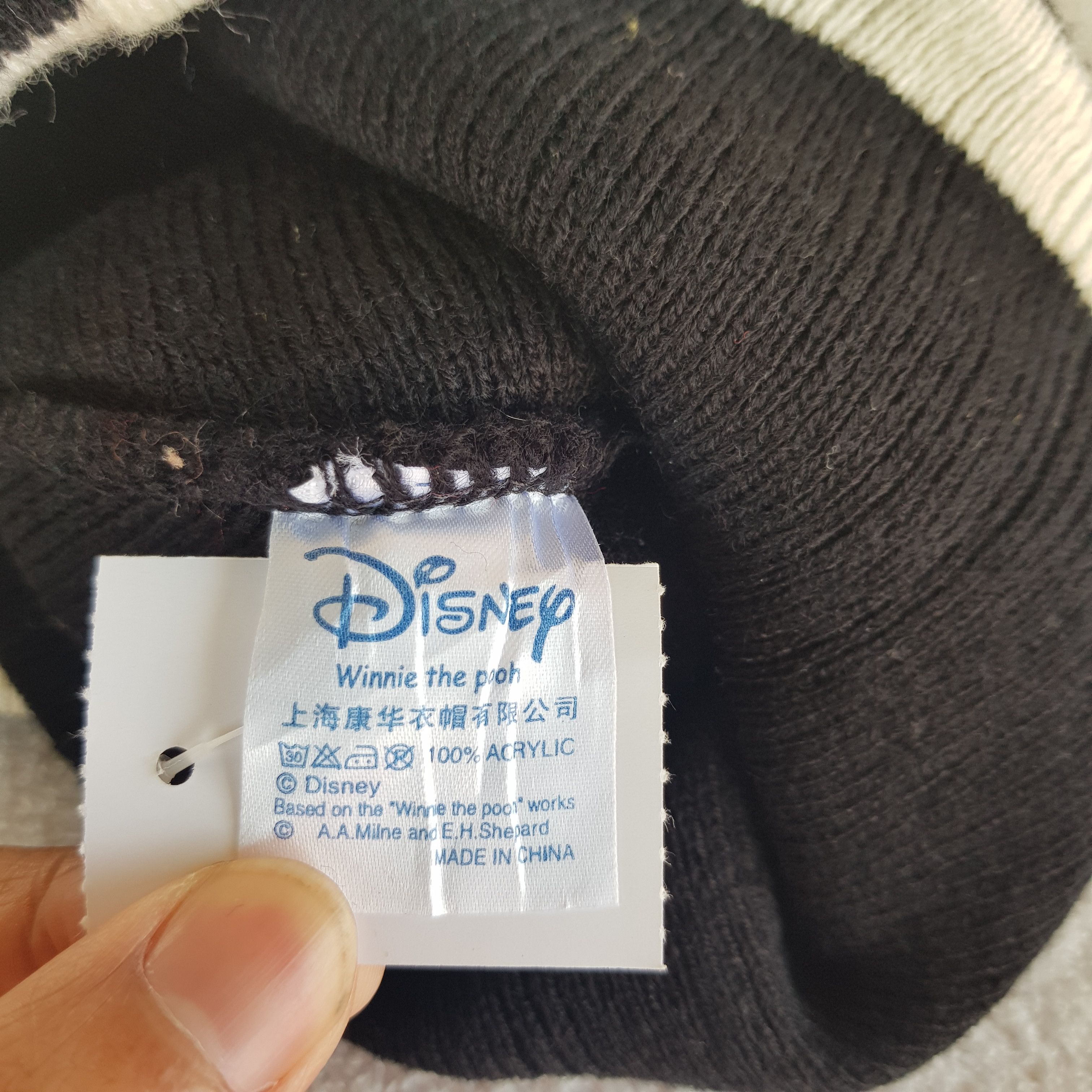 Disney Vintage Pooh Beanie Cartoon Snow Caps Ribbed Knit Hats. Size ONE SIZE - 7 Thumbnail