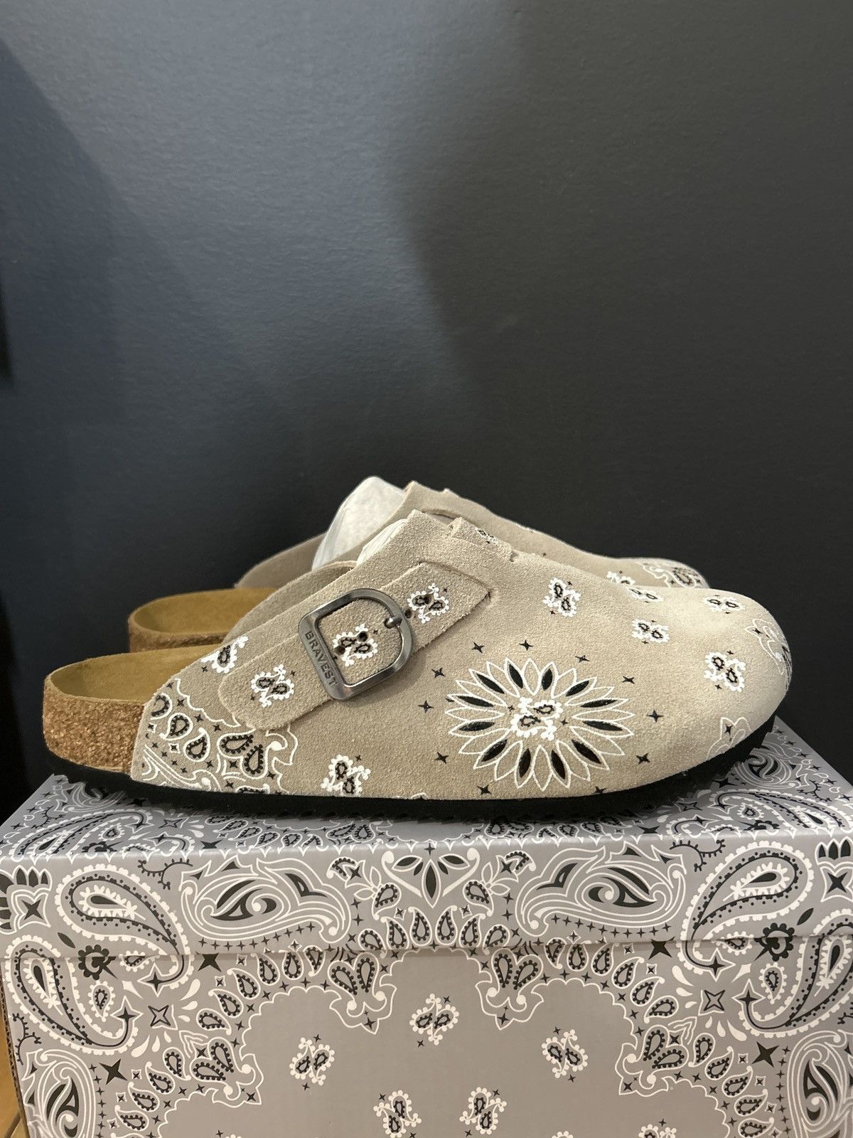 Bravest Studios Bravest Studious Suede Paisley Mules Size US 9 / EU 42 - 3 Thumbnail