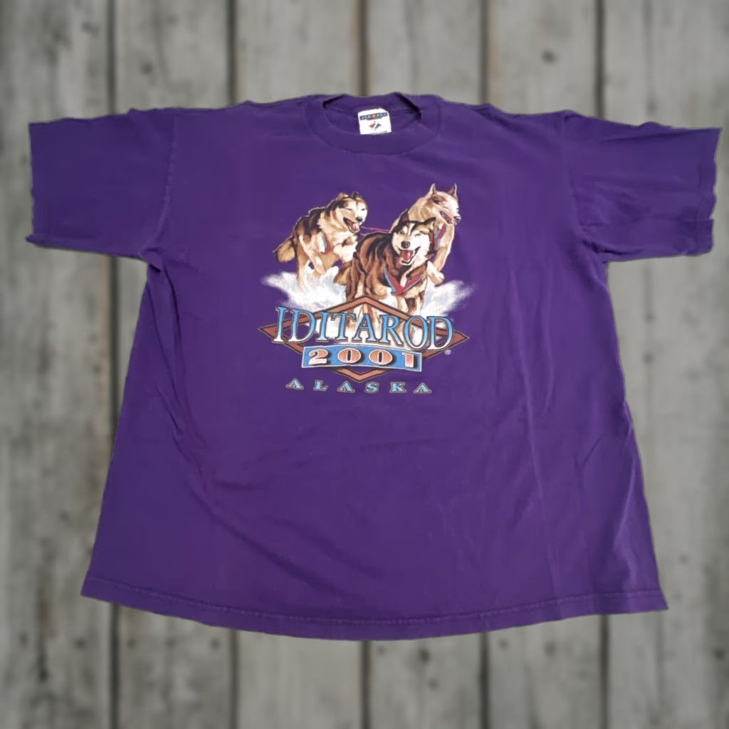 Jerzees VINTAGE Iditarod Alaska T-shirt Mens Large Purple Husky Dog Race Graphic Tee Size US L / EU 52-54 / 3 - 1 Thumbnail