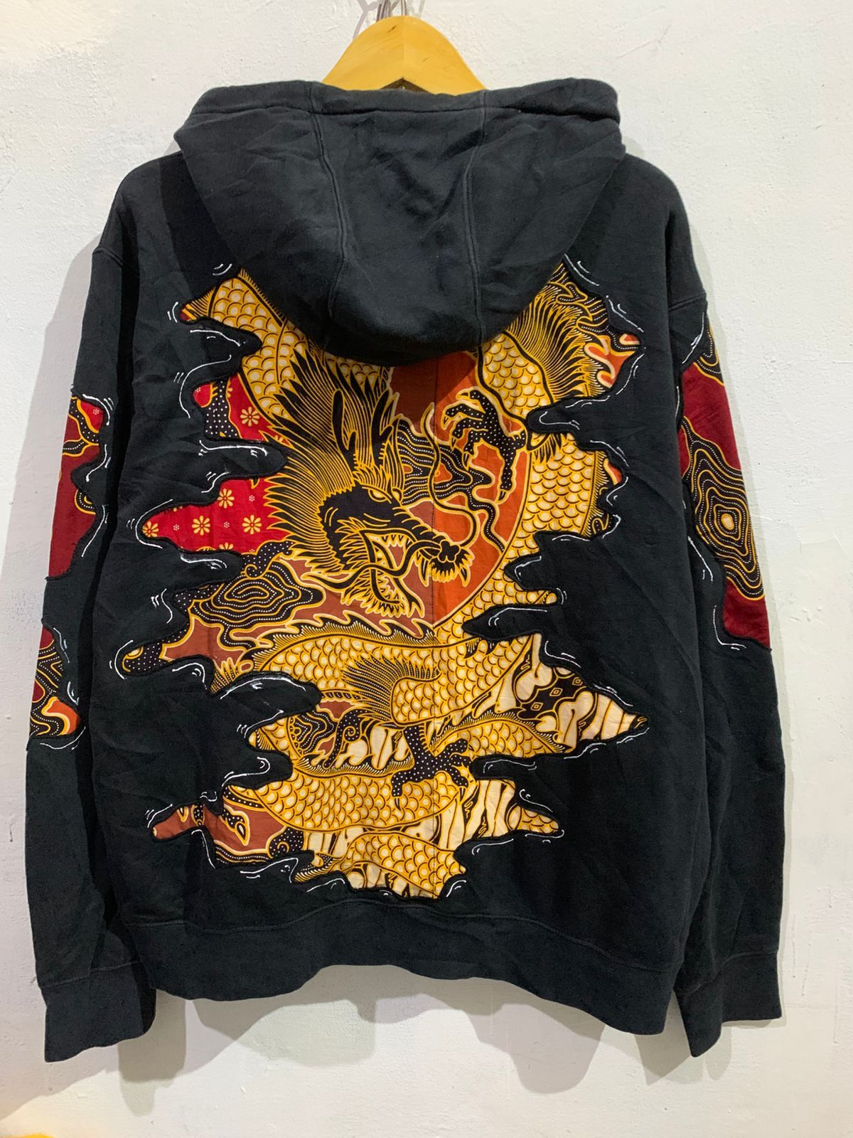 Nike Nike x Batik Rework Traditional Indonesian Hoodie Size US L / EU 52-54 / 3 - 2 Thumbnail