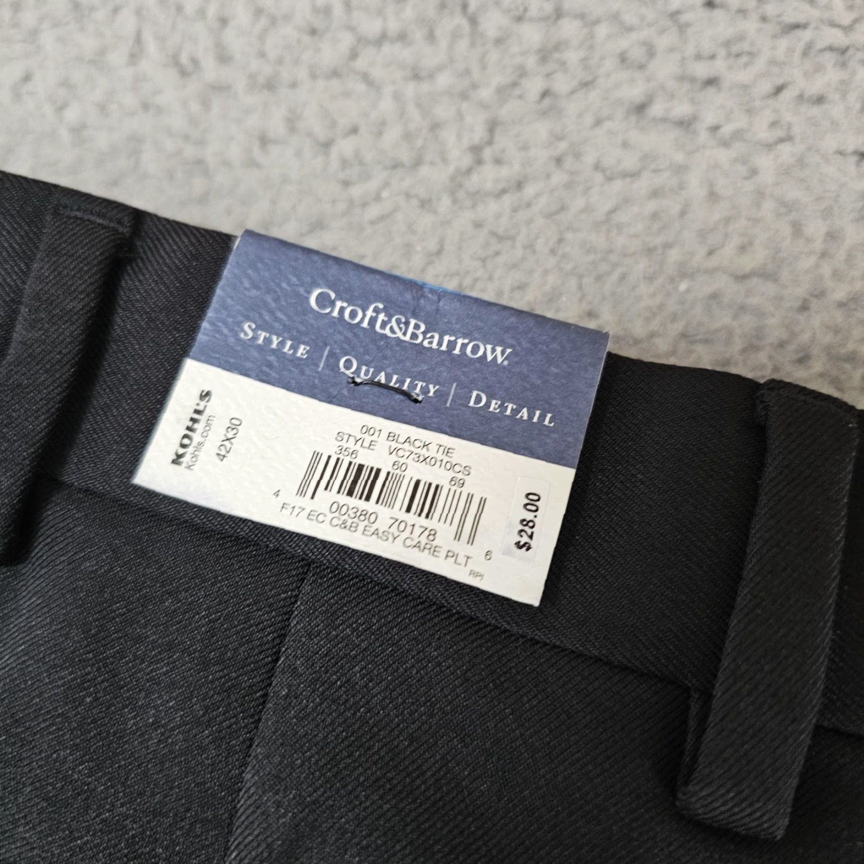 Croft & Barrow Croft & Barrow Dress Pants Mens 42x30 Black Classic Fit Pleated Cuffed-Front Zip Pockets Straight Leg Pants Mens Classic Fit Black Tie 001 Black Tie Size US 42 / EU 58 - 7 Thumbnail