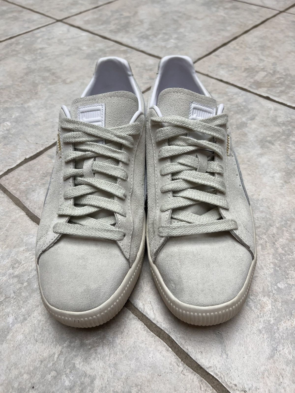 Puma Beige Puma Clyde Size US 12 / EU 45 - 3 Thumbnail