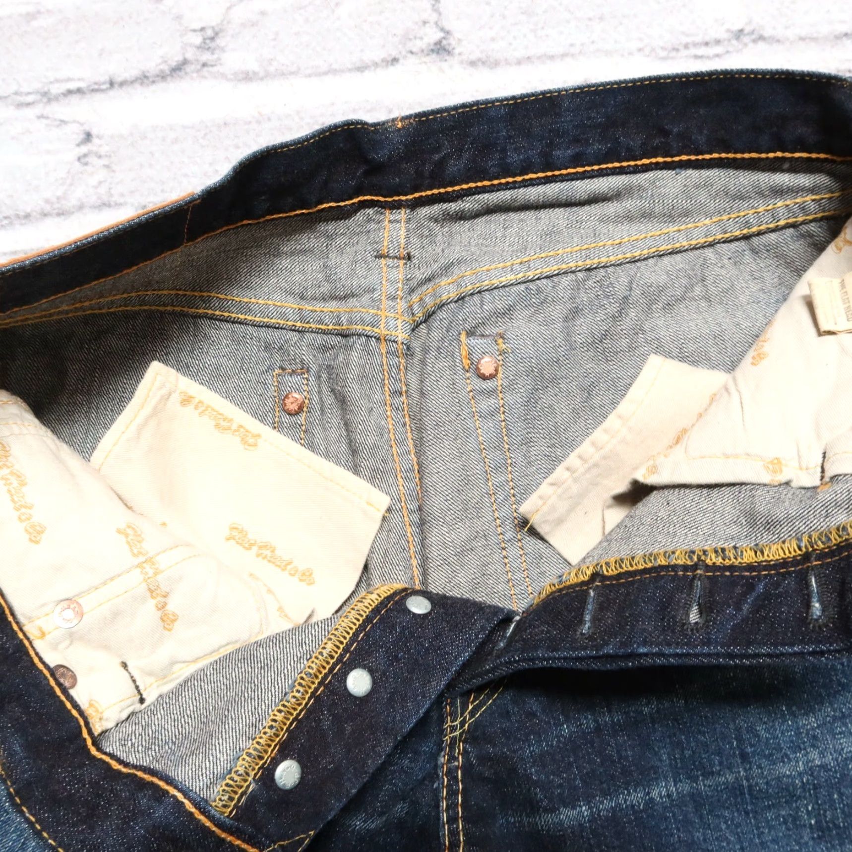 The Flat Head VINTAGE The Flat Head 3005 SPC Selvedge Denim Jeans Made in Japan Jeans Men 30 Dark Wash 33 1/2" Inseam Button Fly 8 1/2" Leg Opening Denim Size US 30 / EU 46 - 7 Thumbnail