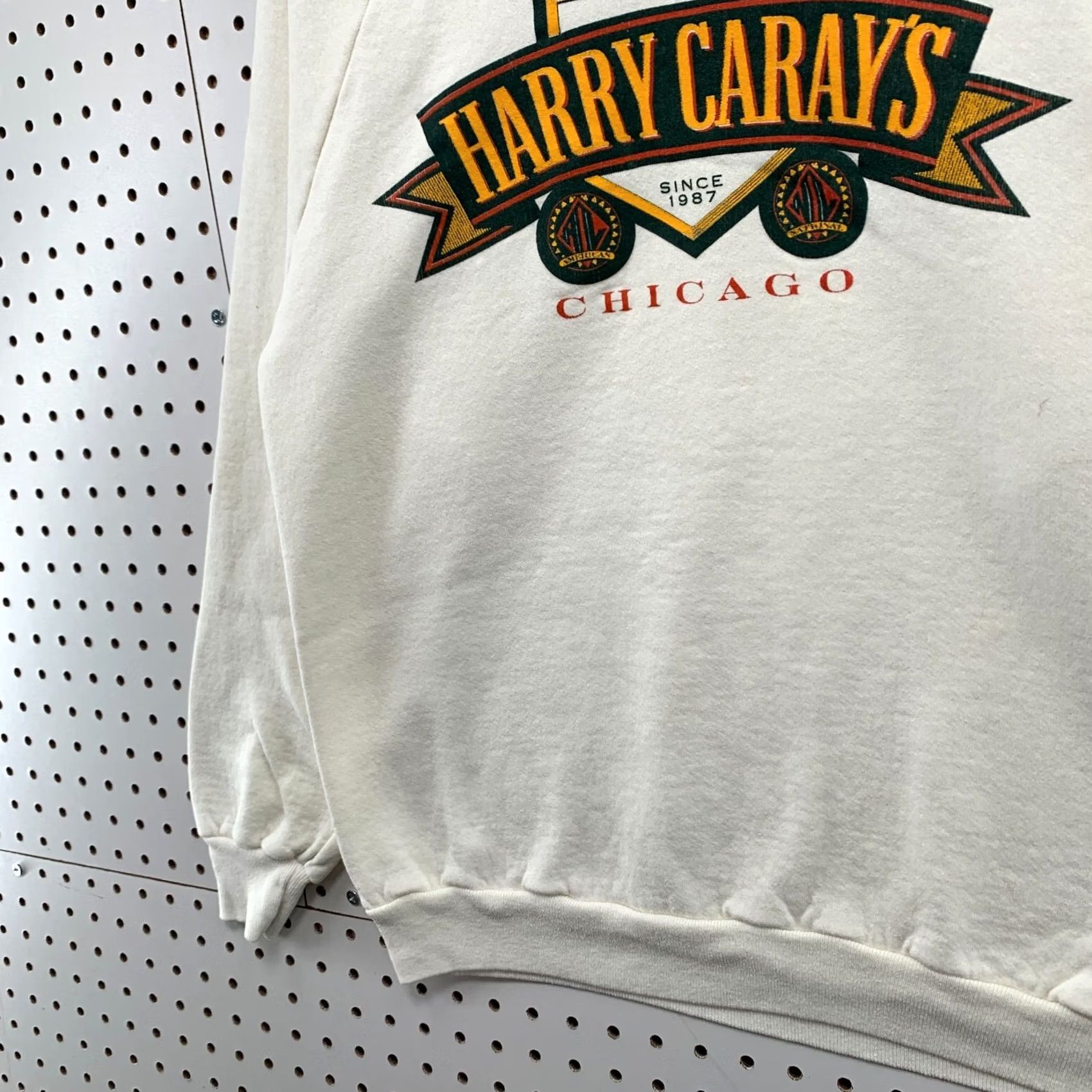 Jerzees VINTAGE 90s Harry Carry’s Chicago Sweatshirt Mens XL Fits Medium White USA Size US M / EU 48-50 / 2 - 7 Thumbnail