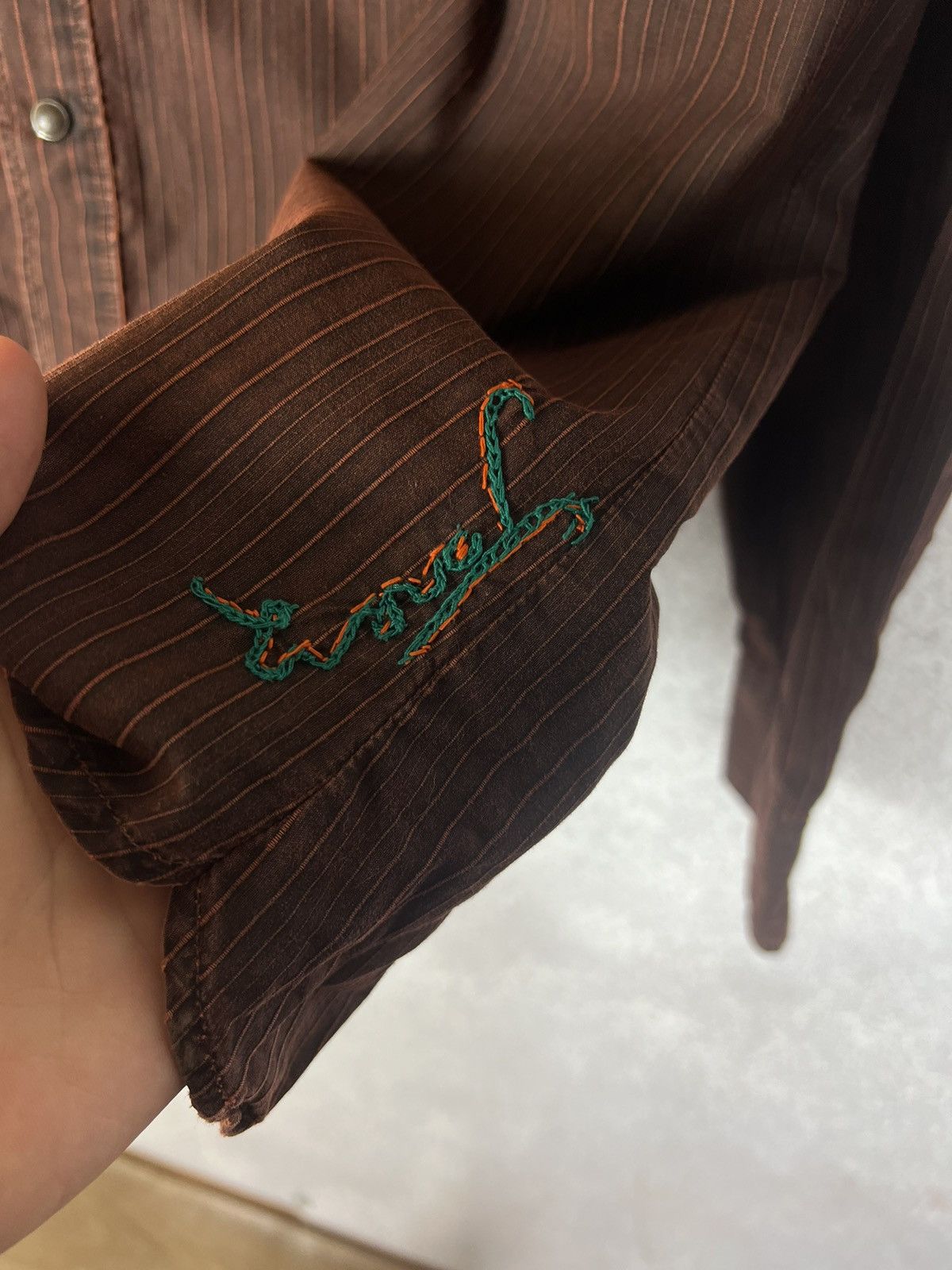 Diesel Rare! Vintage Diesel Avant-Garde Big Embroidered Logo Shirt Size US XL / EU 56 / 4 - 9 Thumbnail