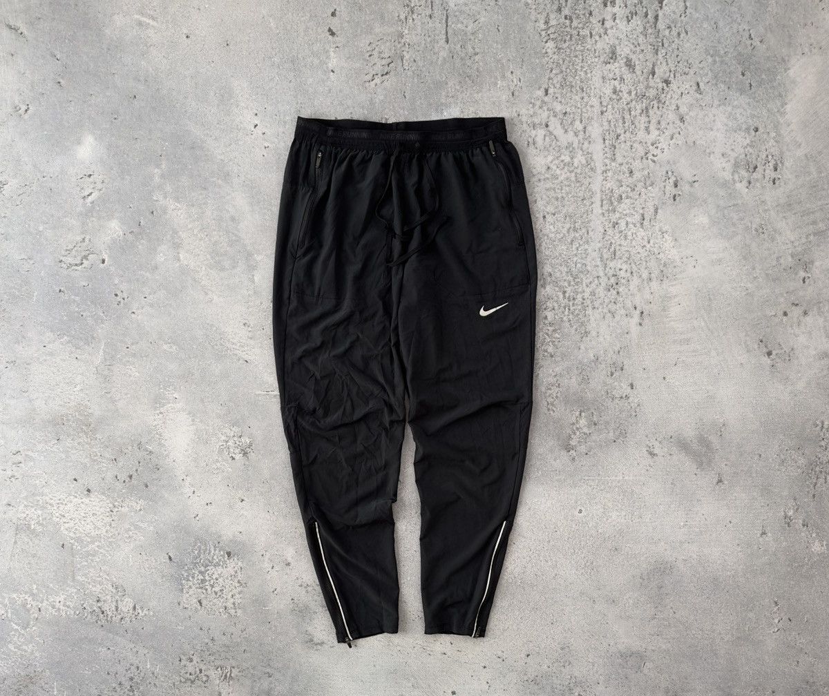Nike lightweight sweatpants clearance