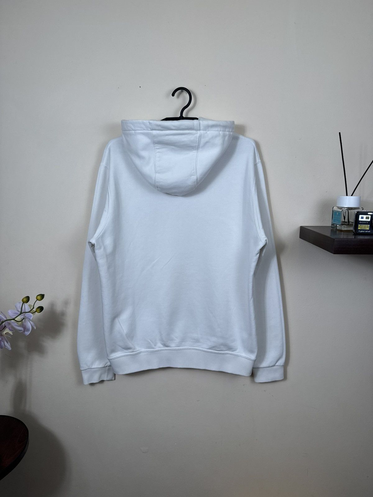 Burberry Burberry London Hoodie Men TB White Luxury S Streetwear Size US S / EU 44-46 / 1 - 12 Thumbnail
