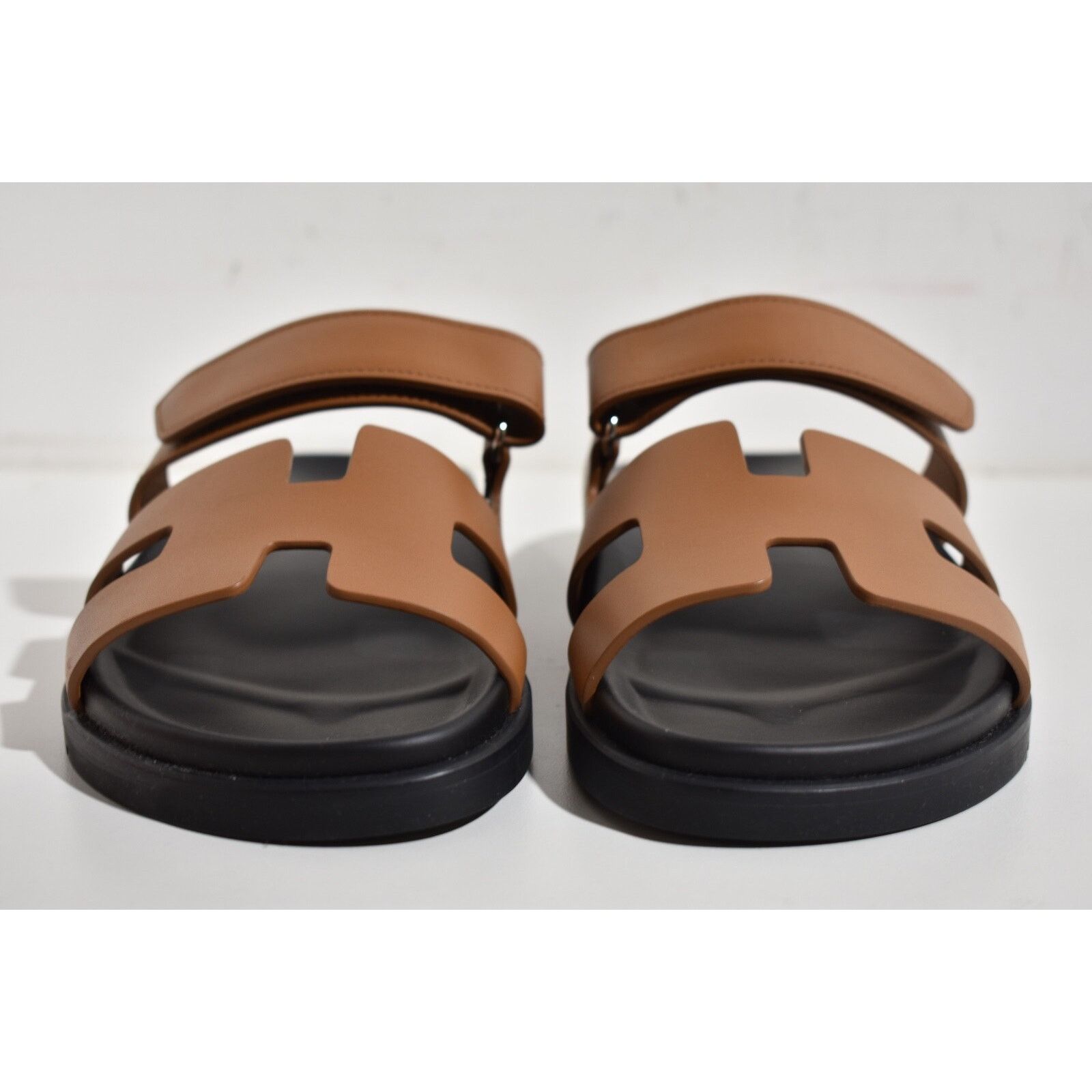 Hermes Hermes Chypre Sandal Natural Brown Leather Black Strap Size US 9.5 / IT 39.5 - 5 Thumbnail