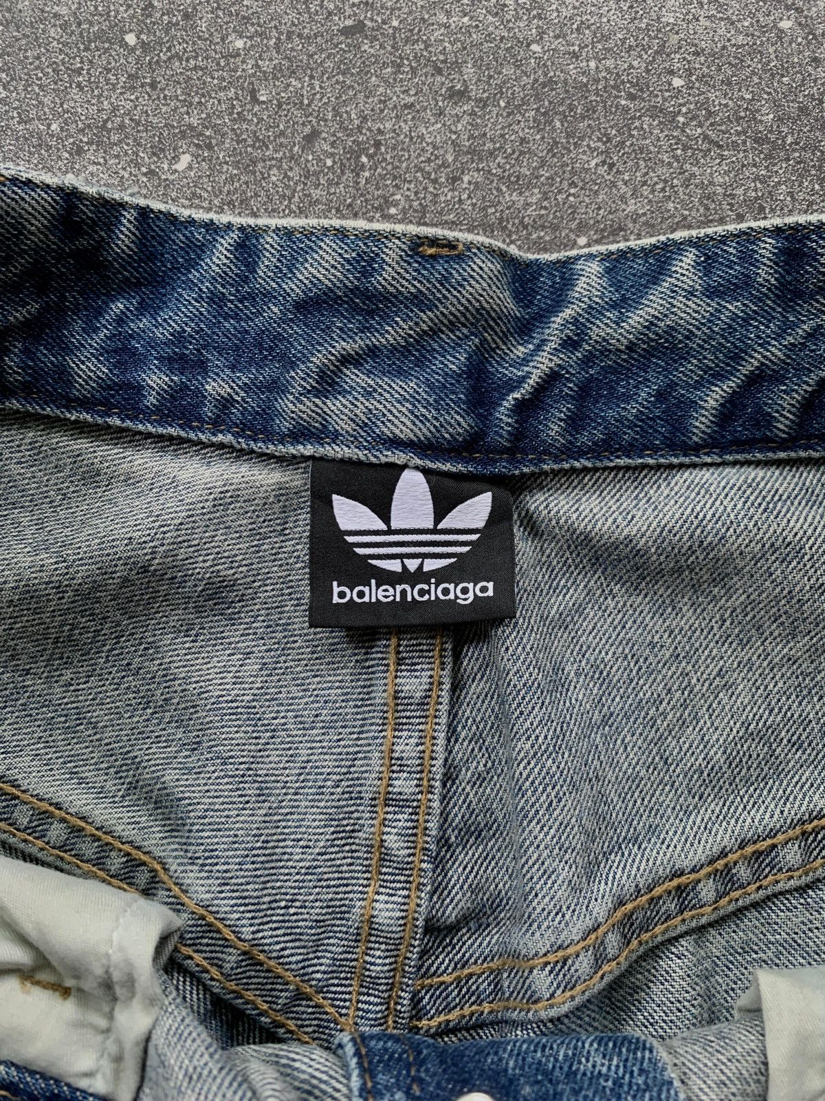 Balenciaga FREE TAX! Adidas 3 Striped Baggy Denim Jeans Size US 32 / EU 48 - 11 Thumbnail