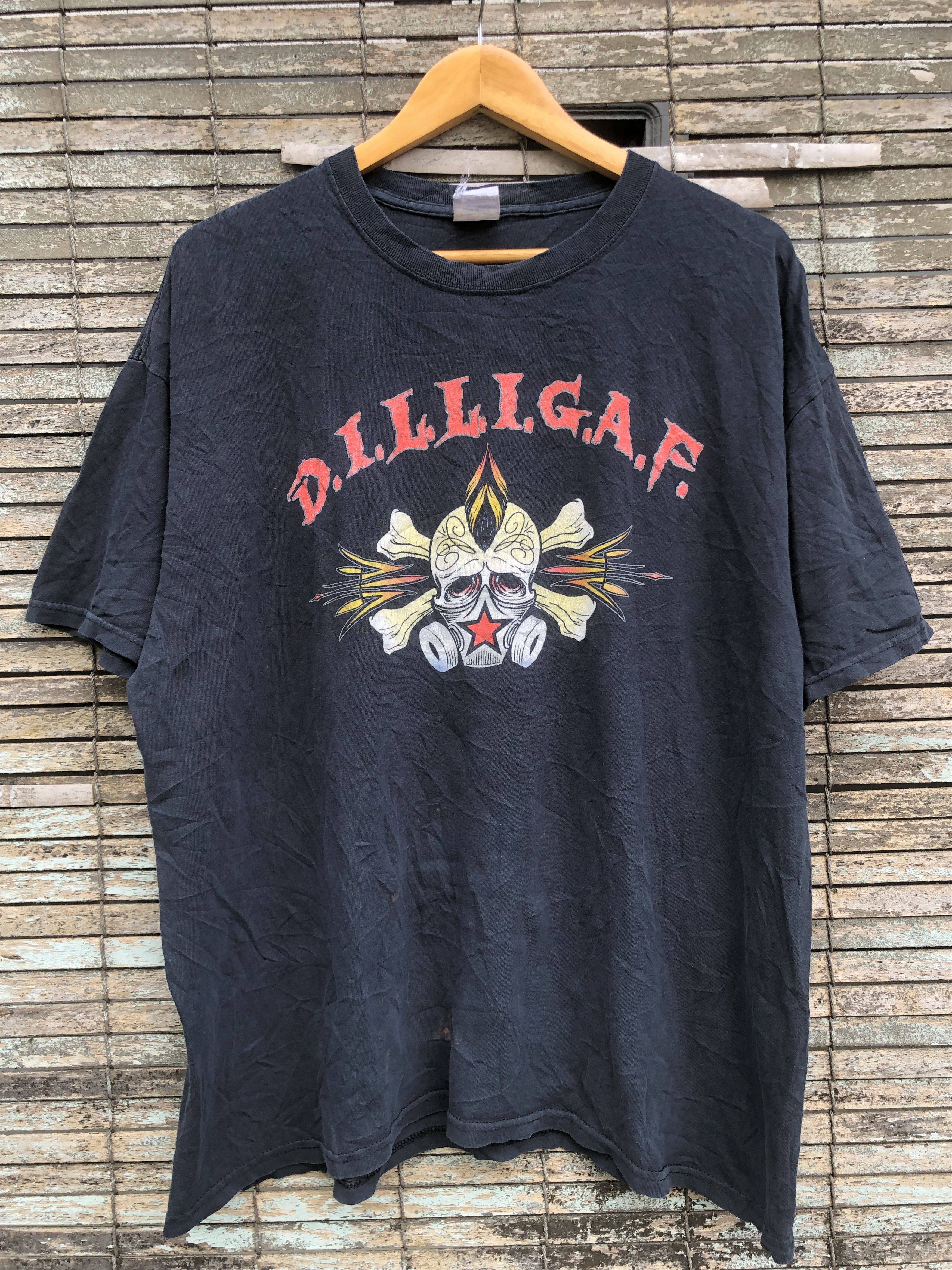 Vintage RARE Vintage TNA Shannon Moore DILLIGAF Approved Tee Size US XL / EU 56 / 4 - 1 Thumbnail