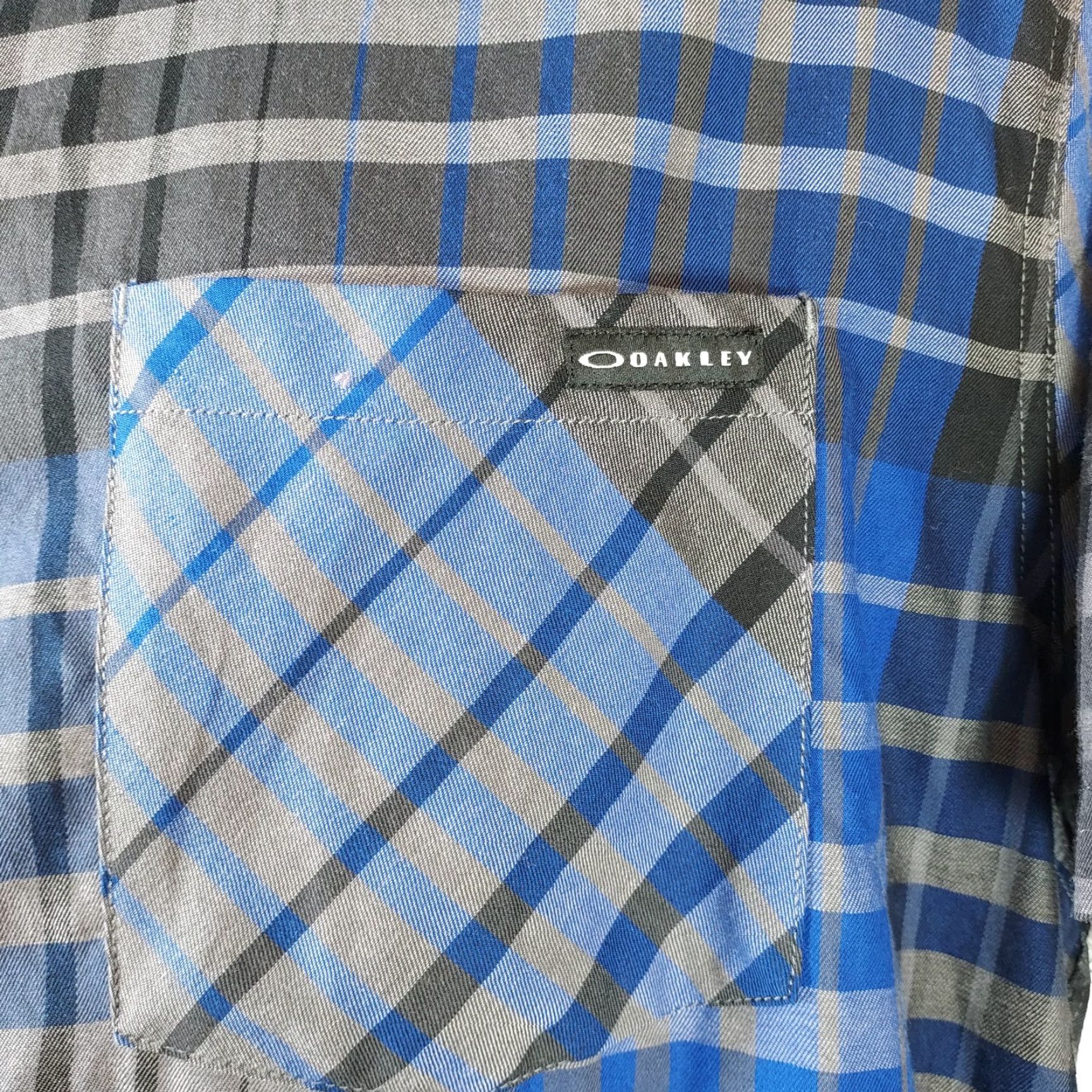 Oakley Oakley Striped Shirt Mens XXL Short Sleeve Button-Down Grey/Black/Blue Plaid Cotton Polyester Knit Pocket Embroidered Casual Rock Size US XXL / EU 58 / 5 - 5 Thumbnail