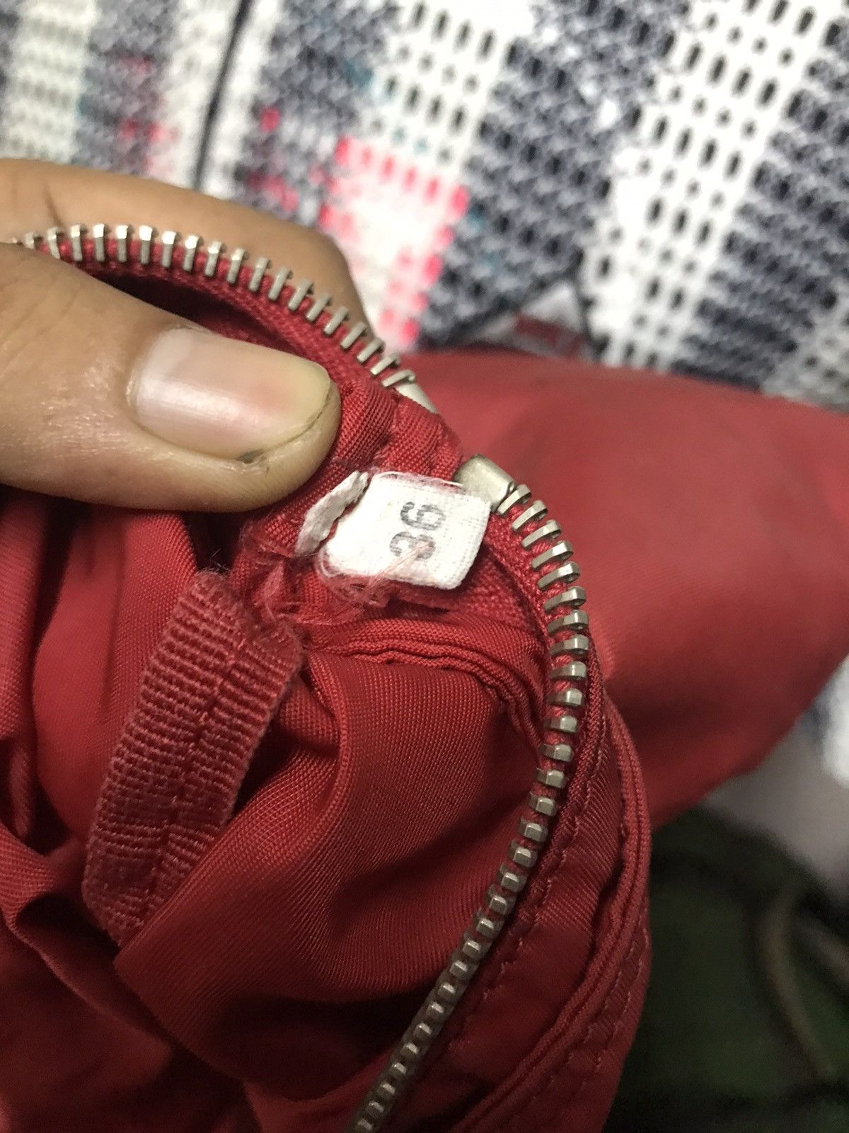 Prada × Vintage Authenrtic Prada Red Shoulder Size ONE SIZE - 7 Thumbnail