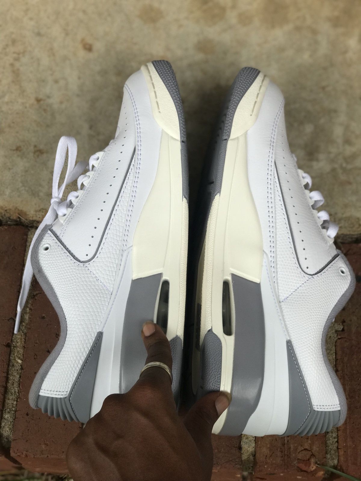 Jordan Brand Air Jordan 2/3 White Cement Size 11.5 NWOB Size US 11.5 / EU 44-45 - 5 Thumbnail