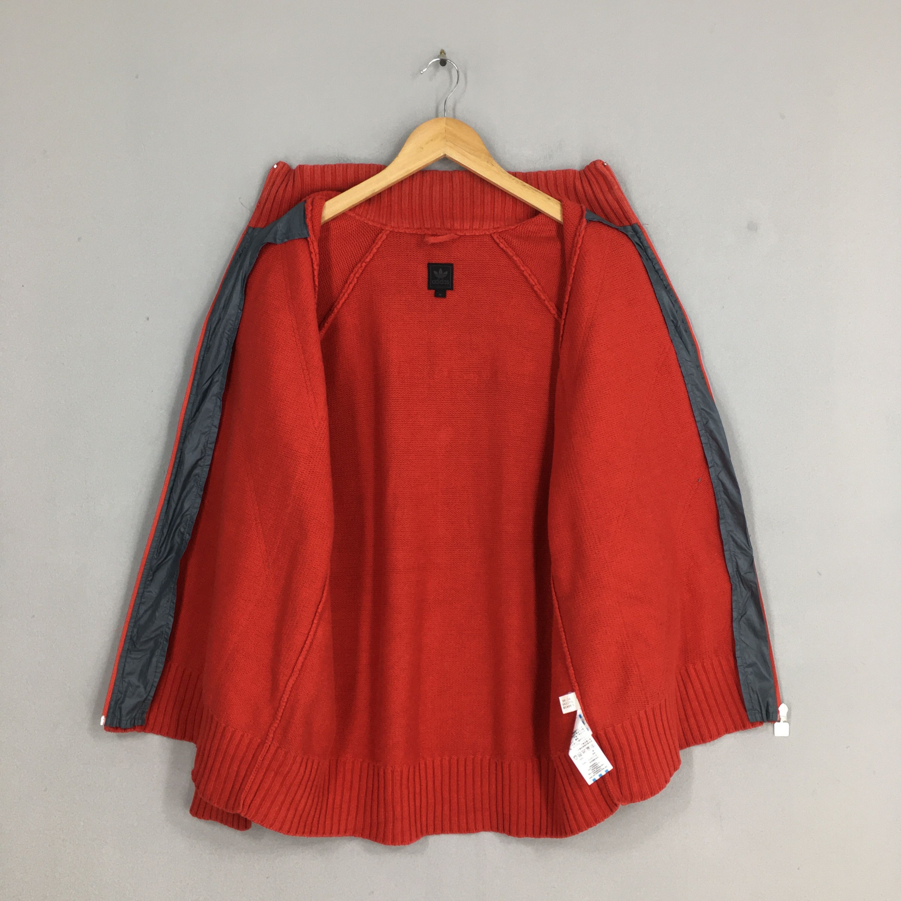 Adidas Vintage Adidas Trefoil Training Wear Zipper Jacket Medium Size US M / EU 48-50 / 2 - 10 Thumbnail