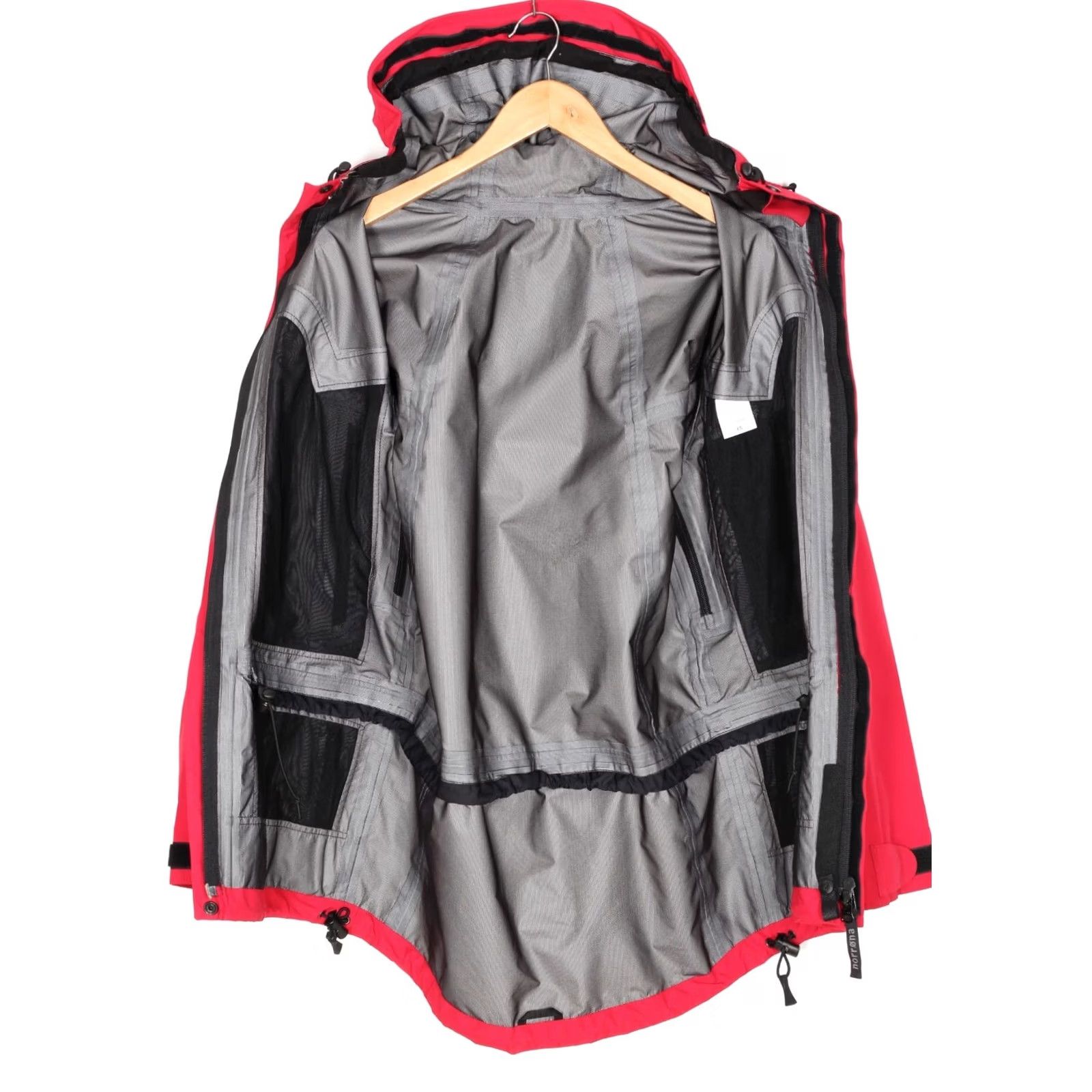 Vintage NORRONA STORMJAKKE GORE-TEX Jacket Men XS Hooded Outdoor MJ5128 Size US XS / EU 42 / 0 - 4 Thumbnail