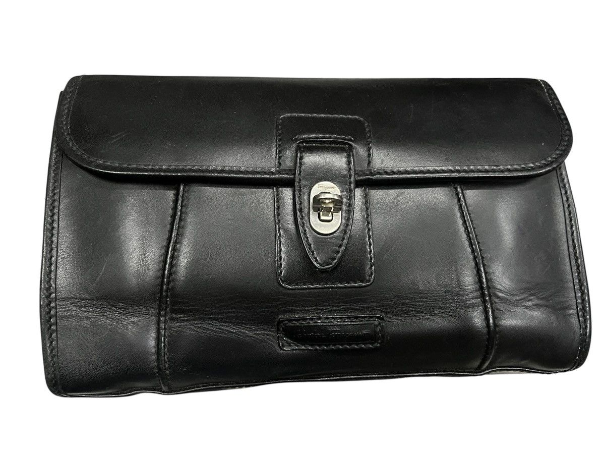 Salvatore Ferragamo Vintage Salvatore Ferragamo Leather Clutch/Pouch Size ONE SIZE - 1 Thumbnail