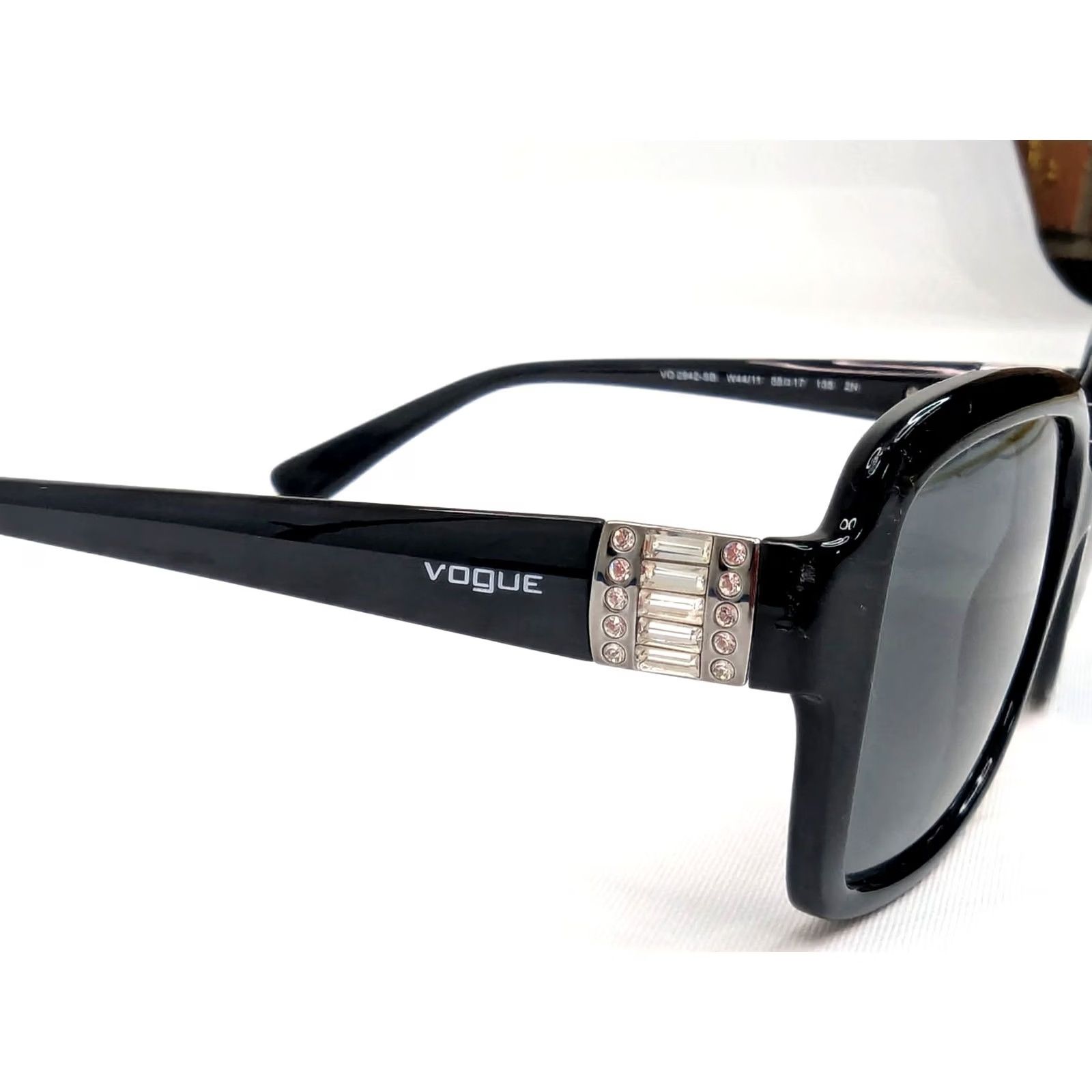 Vogue Vogue VO2942-SB W44/11 Black 55-17 135 Women Sunglasses Light Magnification Butterfly Designer Readers Glasses Unisex Gray Lens 2N N/A Size ONE SIZE - 3 Thumbnail
