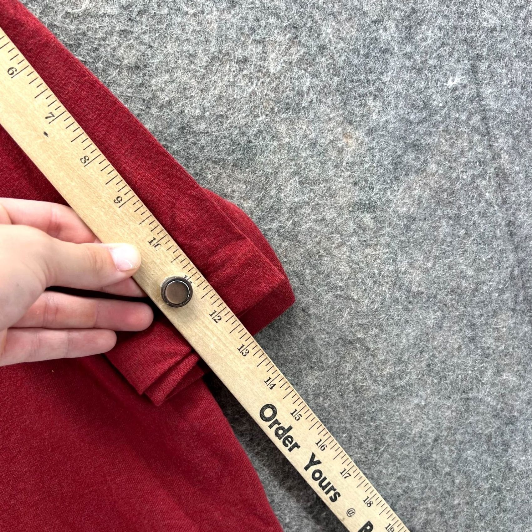 Carhartt Carhartt Shirt Mens Large Red Crewneck Cotton Logo Pocket NEW Regular T-Shirt Men XS? No — Size L, Color Red, Logo, Pocket, All Seasons Size US L / EU 52-54 / 3 - 4 Thumbnail