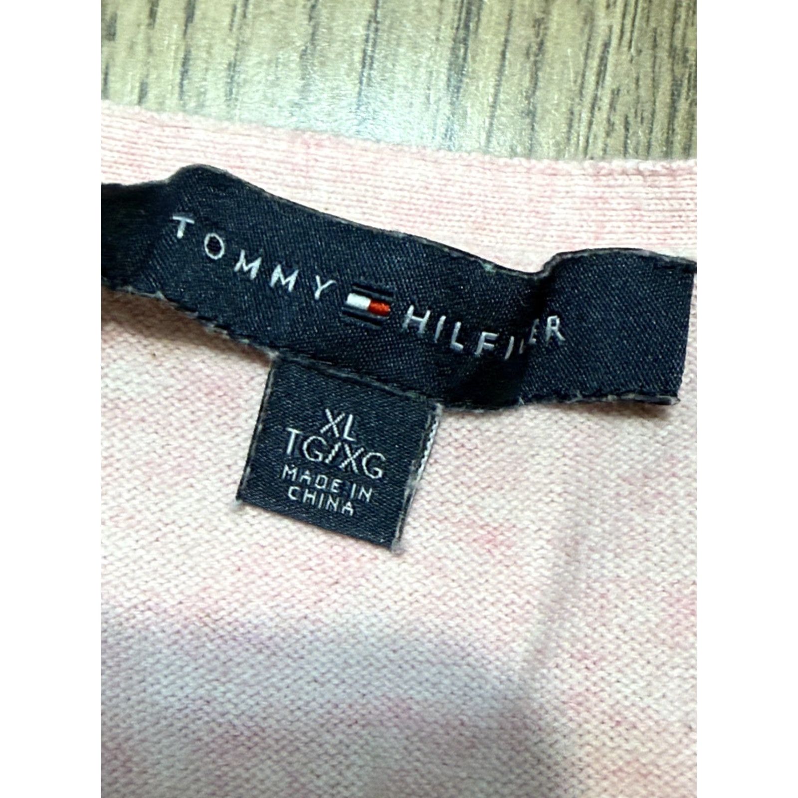 Tommy Hilfiger Tommy Hilfiger Shirt Women's Size XL Pink Long Sleeve V-neck Size XL / US 12-14 / IT 48-50 - 5 Thumbnail