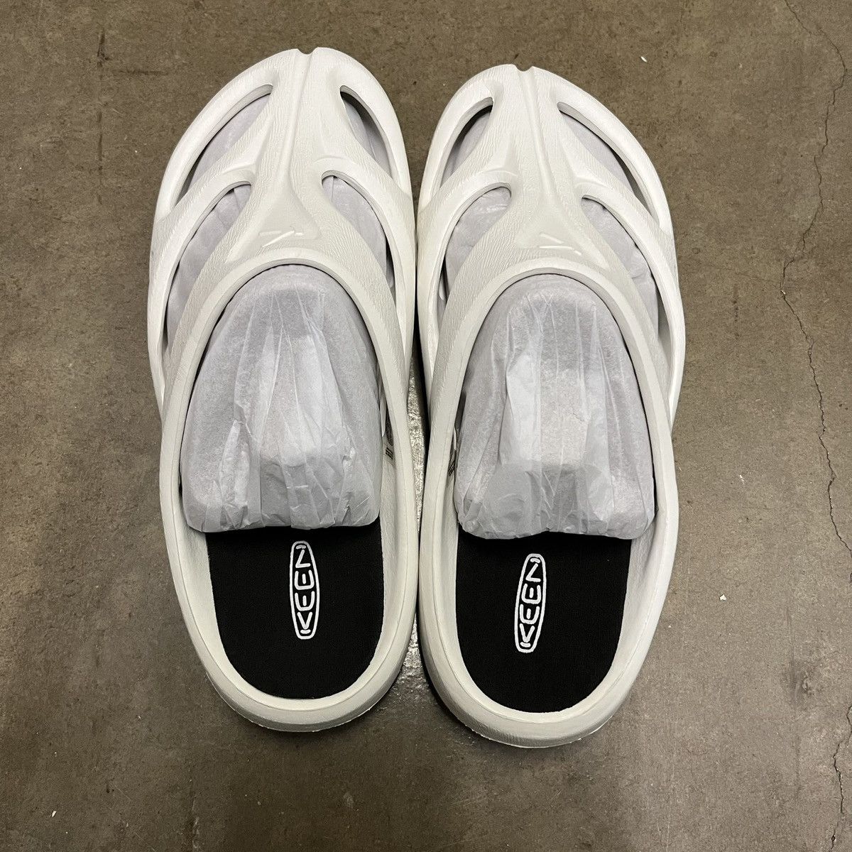 KEEN Keen Shanta. New in Box. Size US 11 / IT 41 - 5 Thumbnail