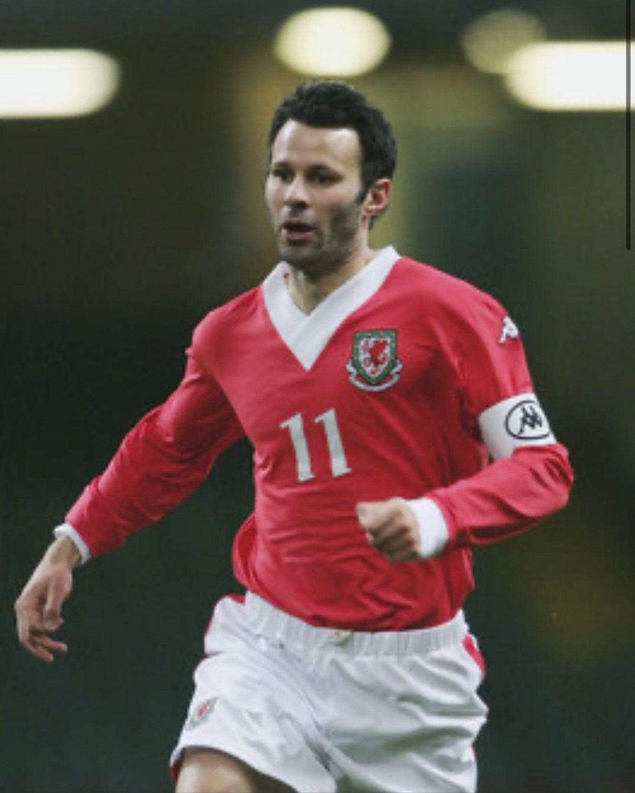Kappa Wales 06/07 Longsleeves home shirt #11 Giggs Size US XL / EU 56 / 4 - 11 Thumbnail