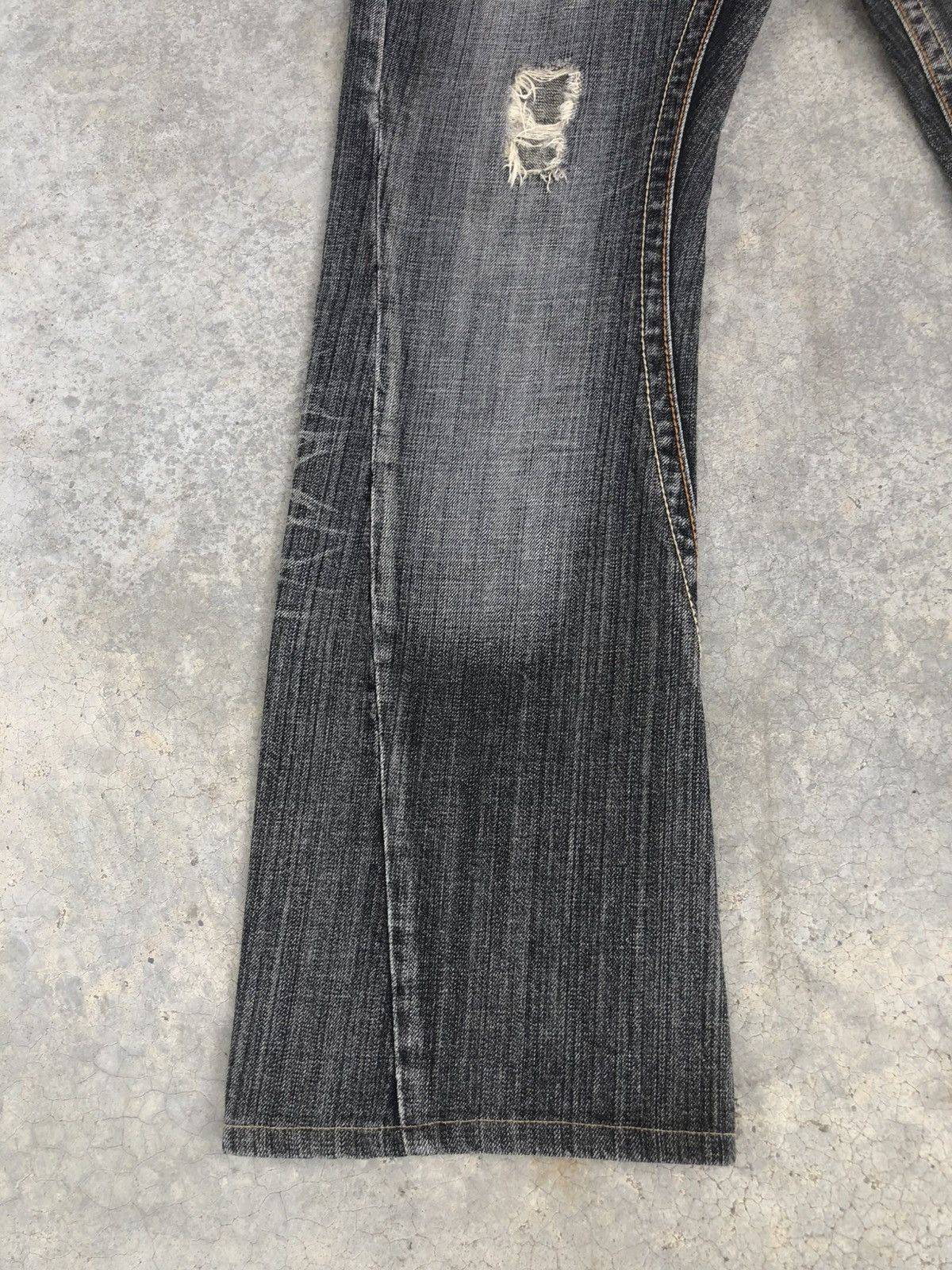 semanticdesign Semantic Design Flared Jeans Distressed Jeans Size US 32 / EU 48 - 5 Thumbnail