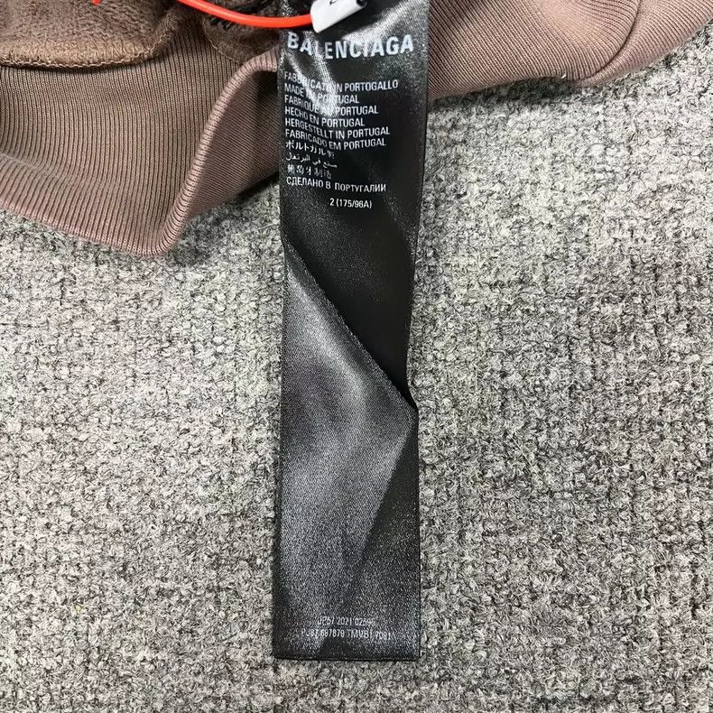 Balenciaga Balenciaga Washing to make old brown bat hooded sweater Size US M / EU 48-50 / 2 - 7 Thumbnail