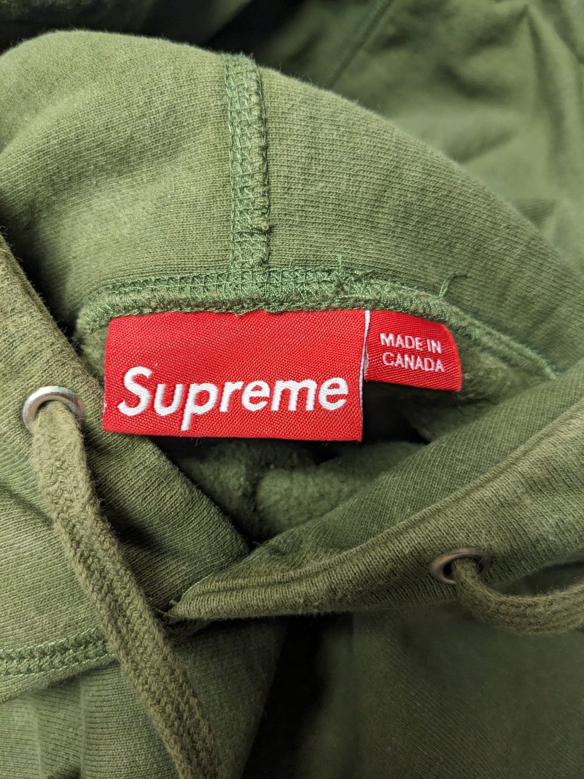 Supreme FW11 Supreme FUTURA Logo Hoodie Olive HOODED SWEATSHIRT 2011 Size US L / EU 52-54 / 3 - 9 Thumbnail