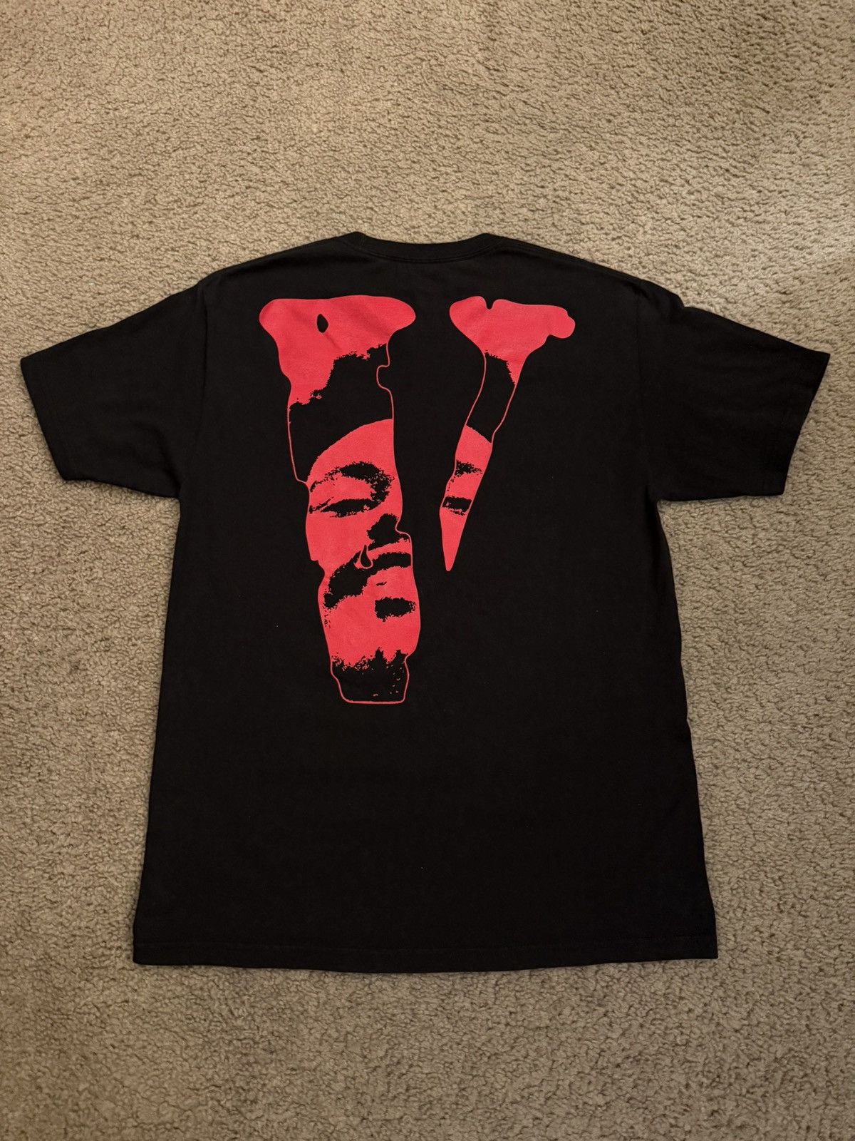 Vlone Weekend x VLone Afterhours Blood Drip Tee (L) Size US L / EU 52-54 / 3 - 2 Thumbnail