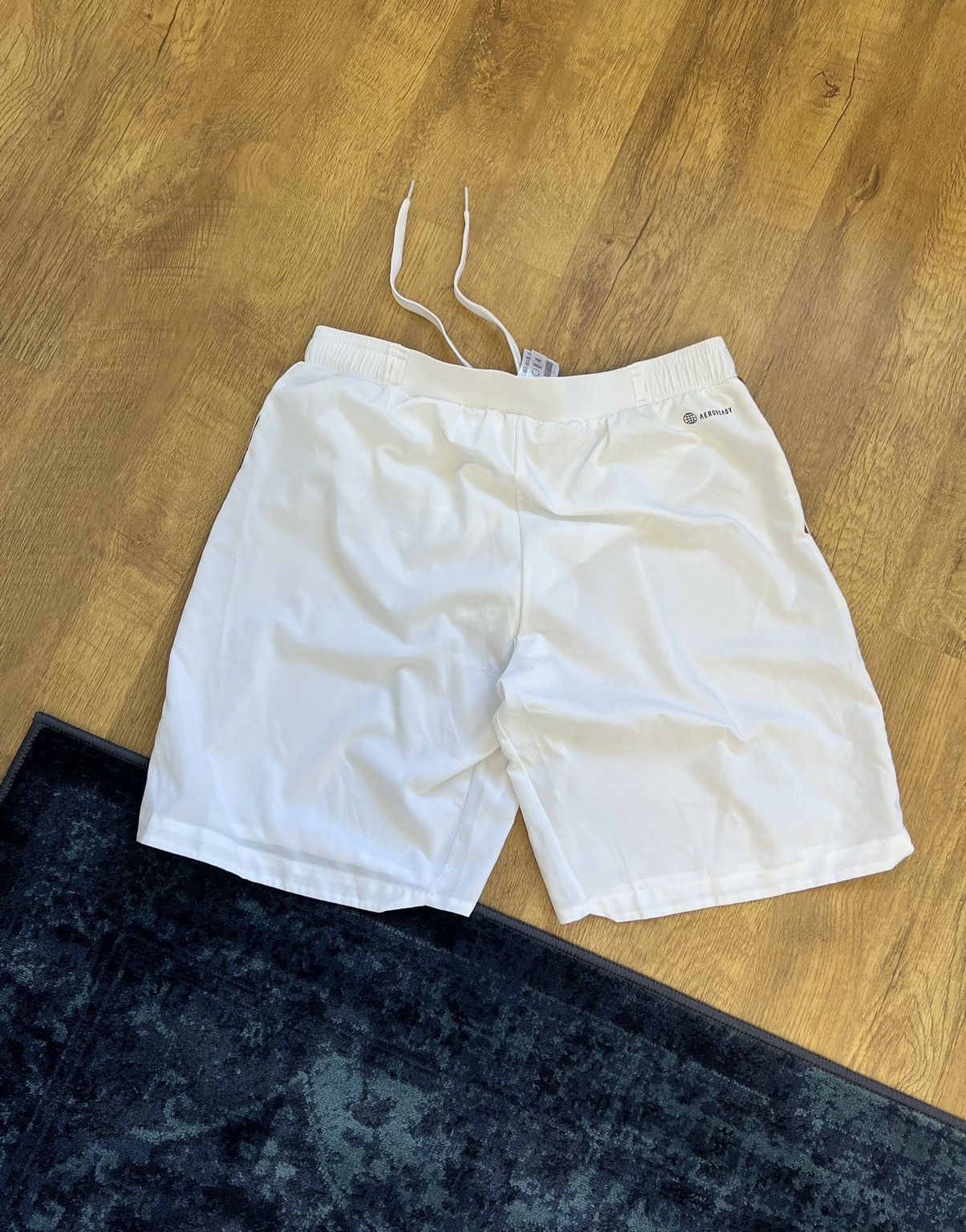 Adidas FC Bayern Munich 2022/23 White-Gold adidas Shorts Size US 33 - 7 Thumbnail