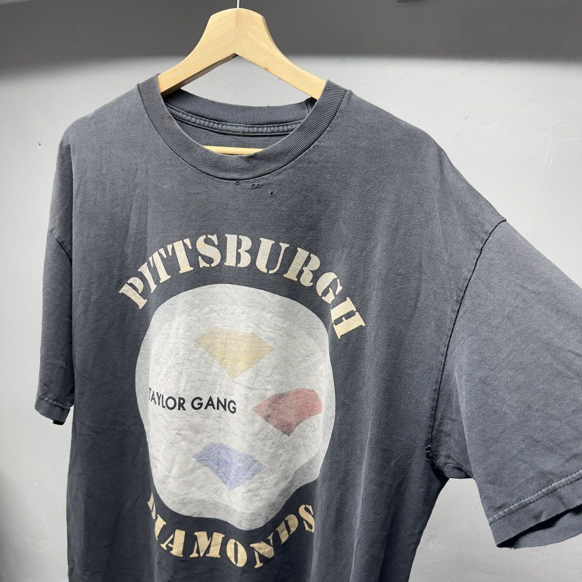 Diamond Supply Co. 2011 Pittsburgh Diamonds Taylor Gang Wiz Khalifa Tee Size US XL / EU 56 / 4 - 3 Thumbnail