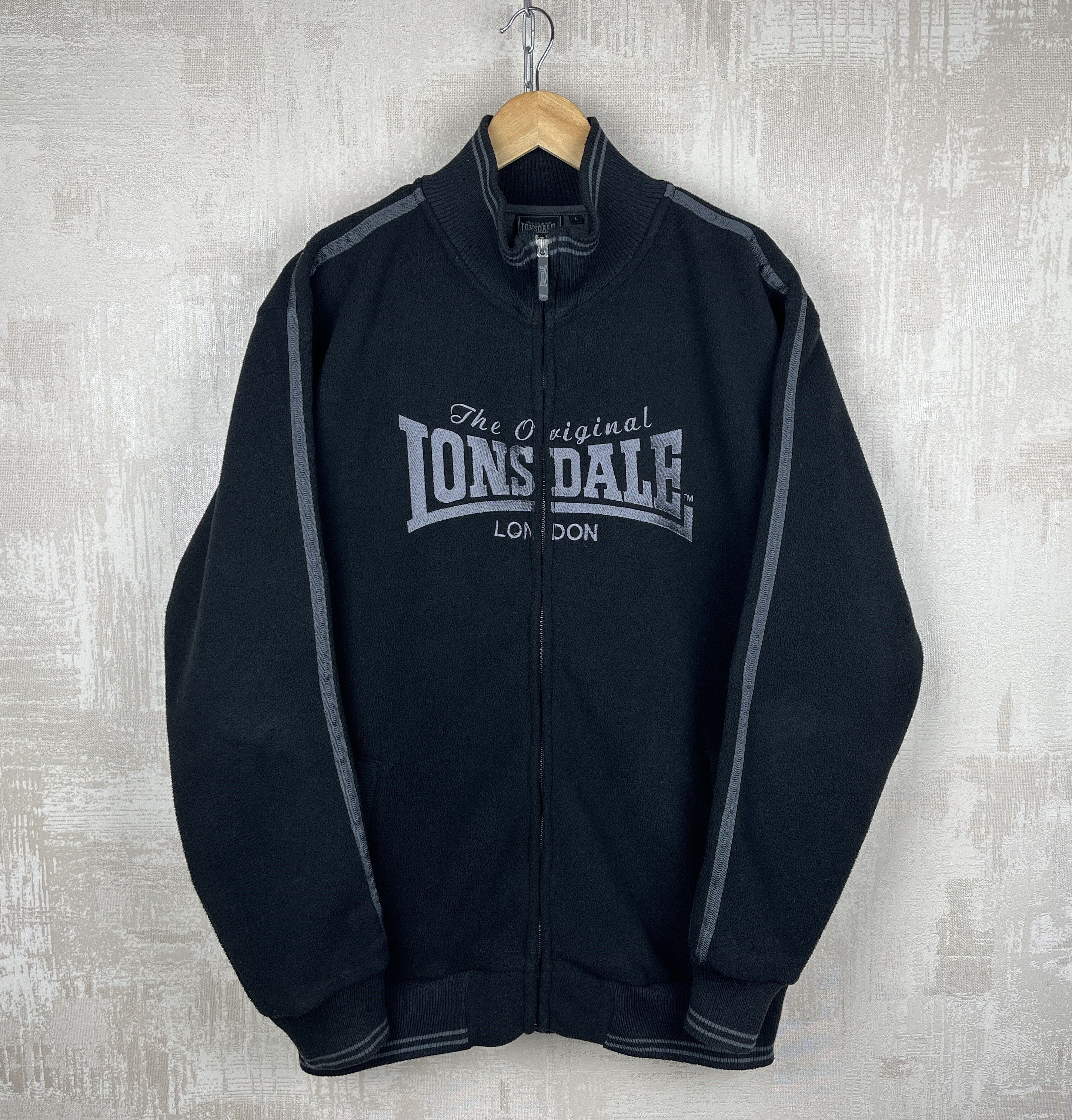 Lonsdale × Vintage Vintage Lonsdale 00s Big Logo Full Zip Fleece Jacket Size US L / EU 52-54 / 3 - 9 Thumbnail