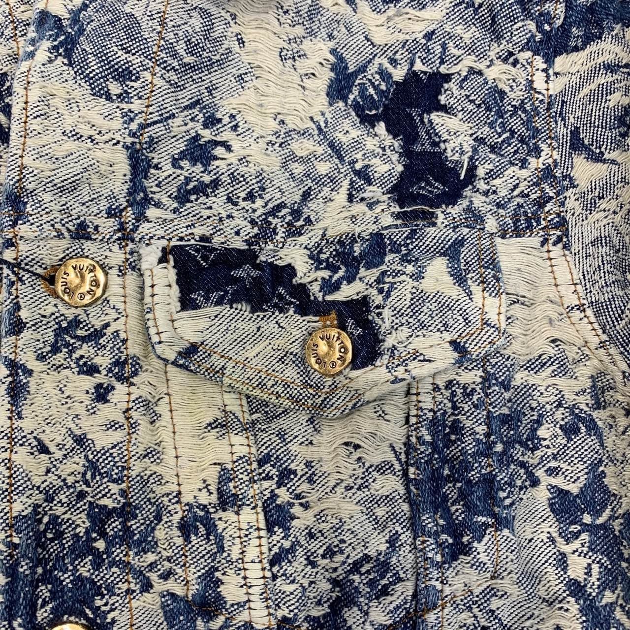 Louis Vuitton LOUIS VUITTON LV flowers and plants full of erosion denim j Size US L / EU 52-54 / 3 - 4 Thumbnail