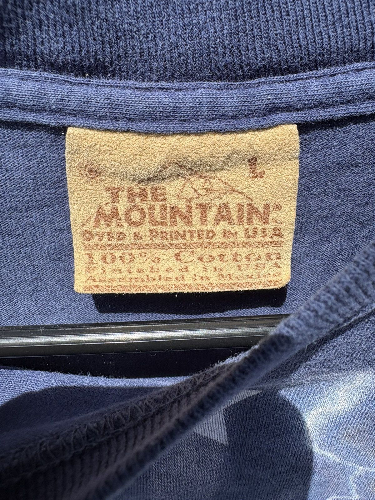 The Mountain × Vintage Vintage 1990s American Eagle Lighting T-Shirt Size US L / EU 52-54 / 3 - 4 Thumbnail