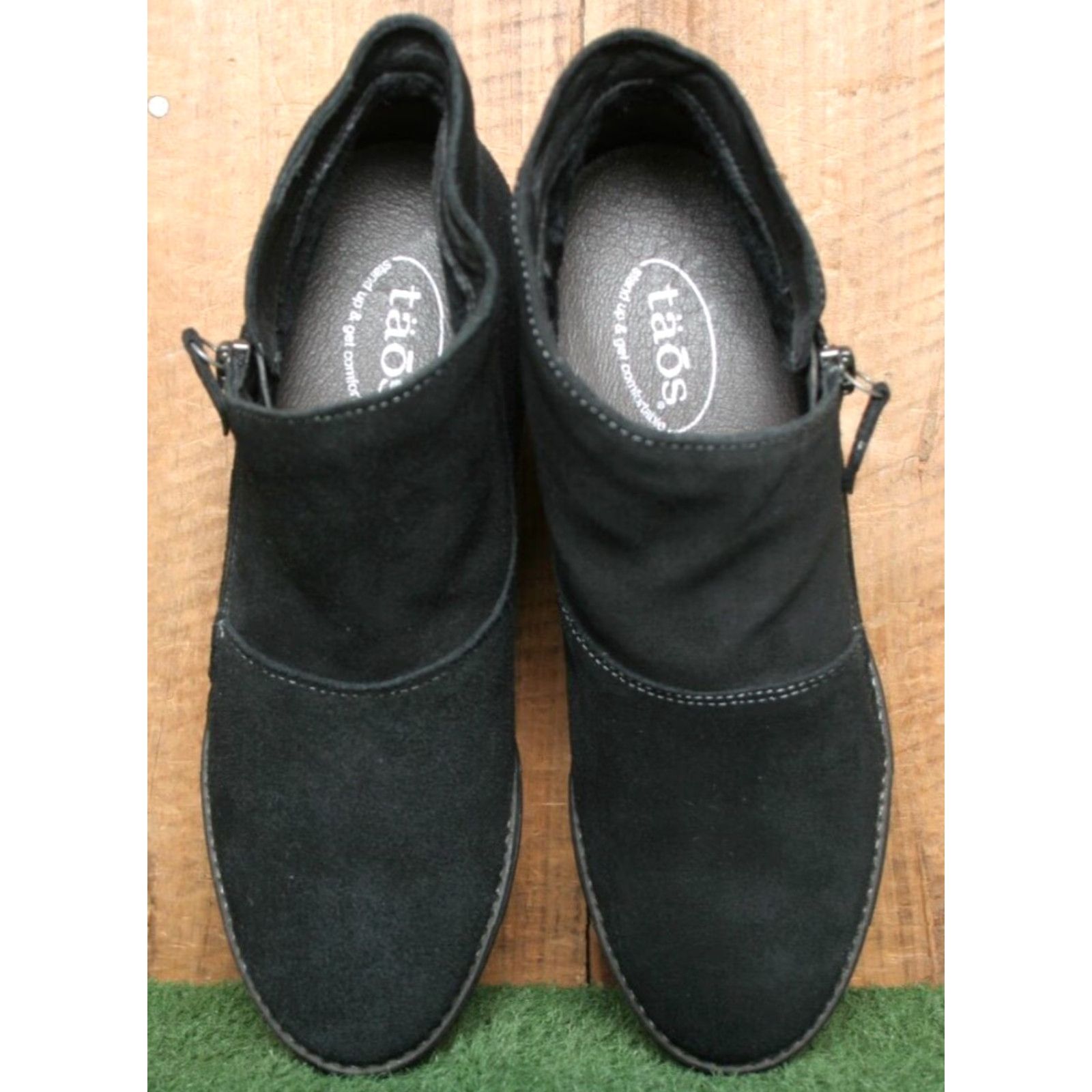 Taos VINTAGE Taos Billie Bootie Black Suede Ankle Boots w/2.75" Block Heel EUR 36 US 5-5.5 Women Adult Boots Shoes Block Heel Size US 5.5 / IT 35.5 - 4 Thumbnail