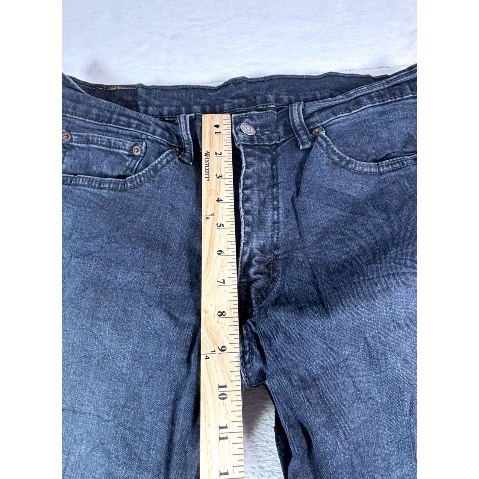 Levi's VINTAGE Levi's 511 Jeans Men Slim 34x32 Distressed Denim Straight Leg 5-Pocket USA 90s Mens Jeans Blue Size US 34 / EU 50 - 3 Thumbnail