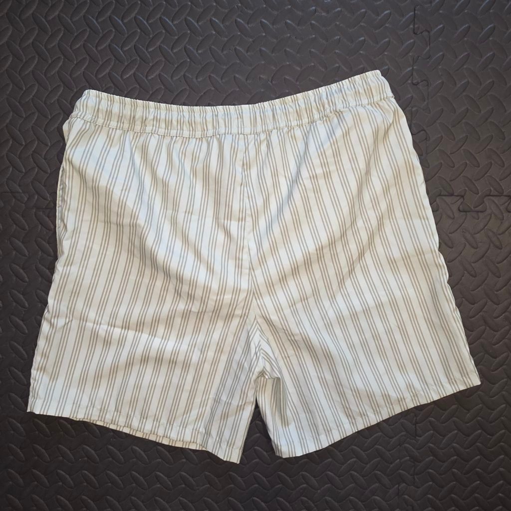 Boohoo Men's BoohooMAN Striped Swim Trunks M Light Green Beige Size US 34 / EU 50 - 5 Thumbnail