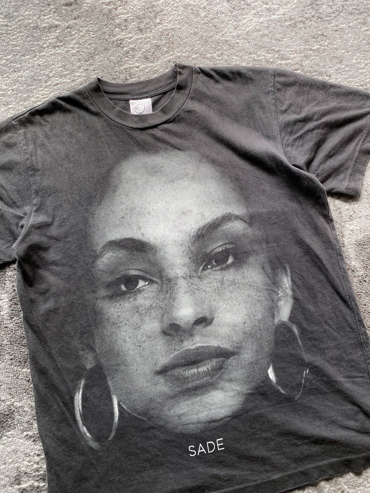Band Tees LAST DROP ✌🏾 Bootleg Sade Love Deluxe Tee Size US L / EU 52-54 / 3 - 2 Thumbnail