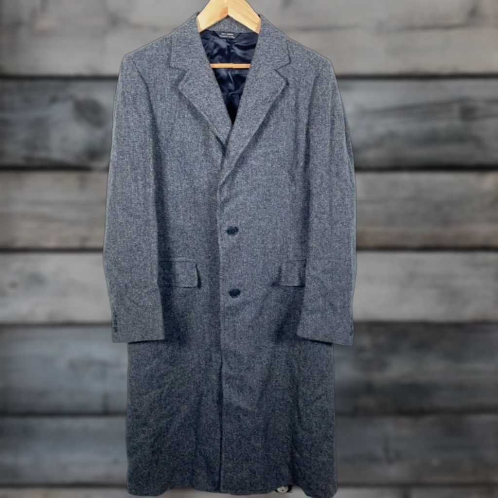 Vintage VINTAGE Pure Wool Herringbone Coat Men's 42 Gray Overcoat USA Made Classic Wool Overcoat Mens 42 Gray Herringbone Coat Long Size US XS / EU 42 / 0 - 1 Thumbnail