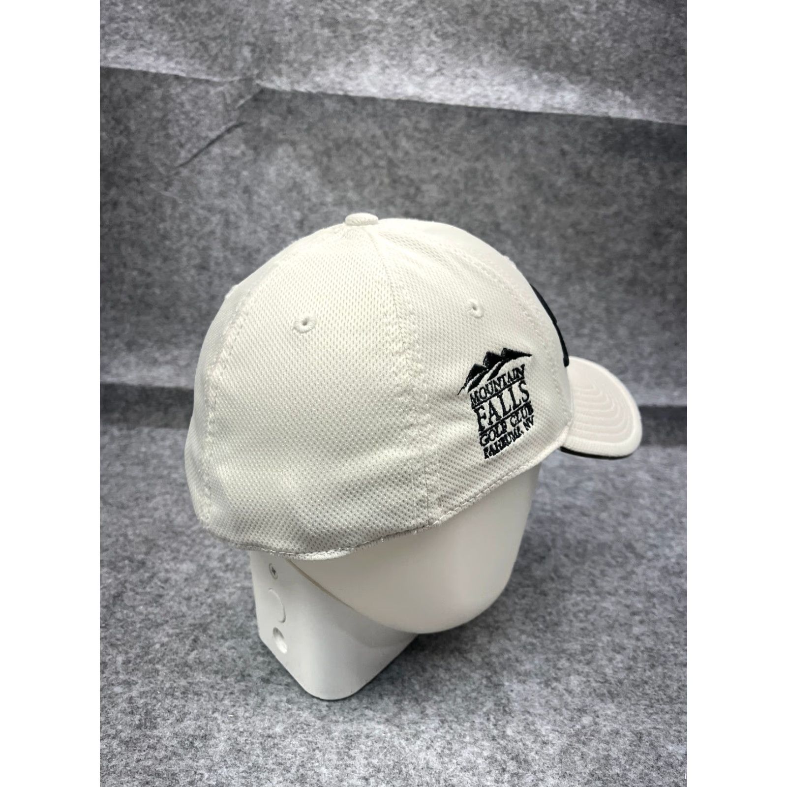 Titleist Titleist Hat Cap Fitted Adult White 100% Polyester Nike Mountain Falls Golf Club Logo Outdoor Lightweight Men Hats Size ONE SIZE - 7 Thumbnail