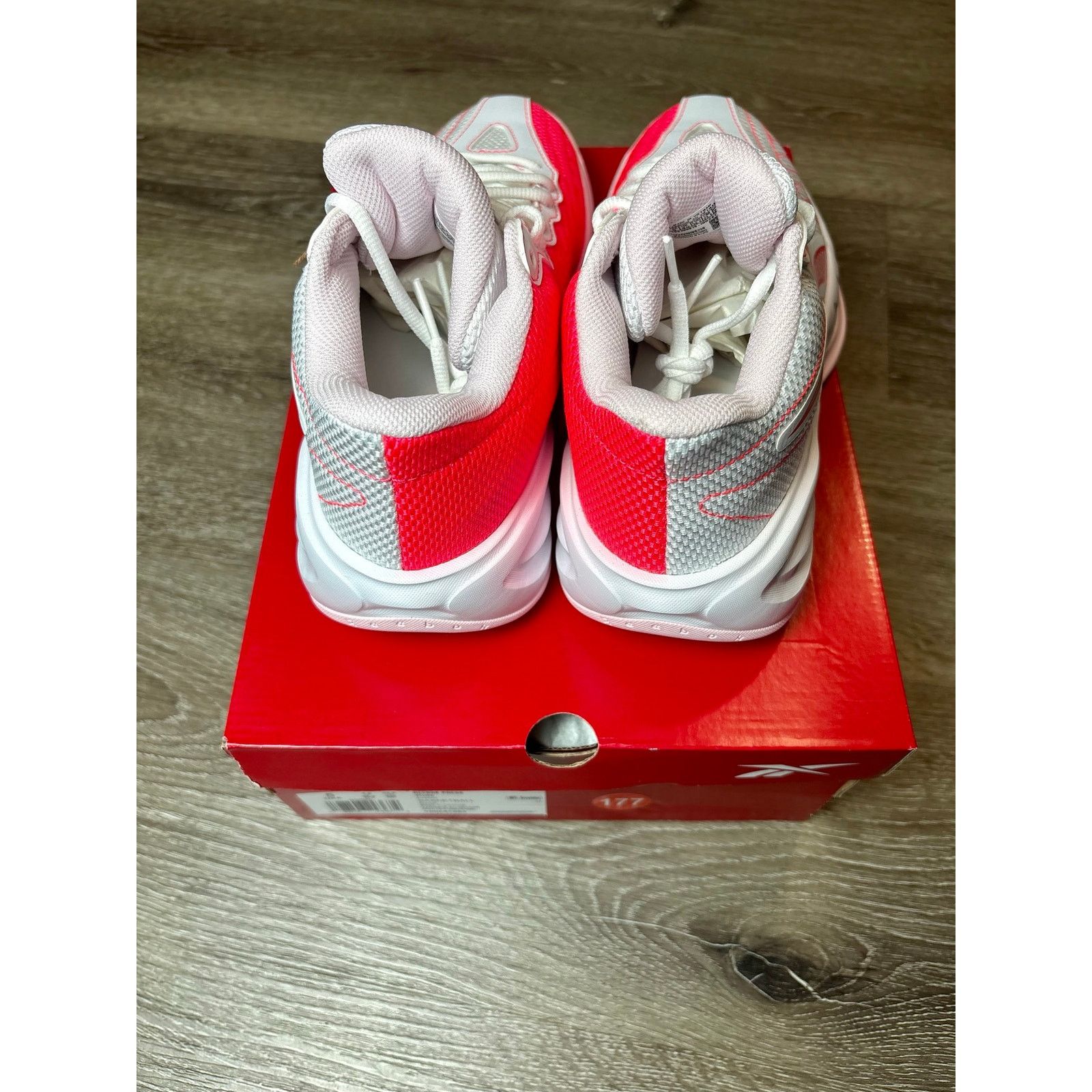 Reebok New with tag/box - 5Y - Reebok Press Shoes - Pink/White Size US 6.5 / IT 36.5 - 9 Thumbnail