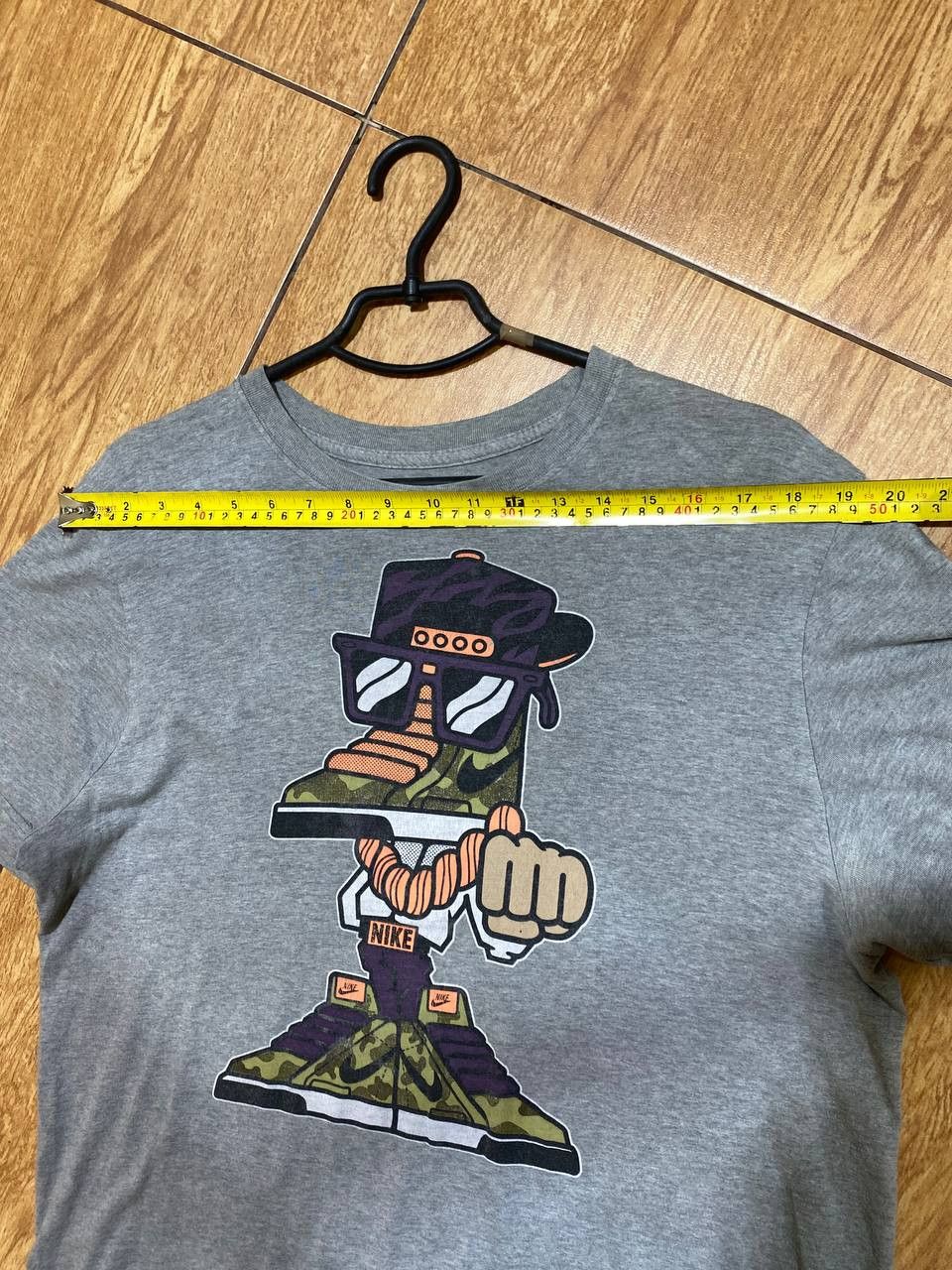 Nike Nike 90s Big Logo Vintage Y2K Striped Retro Gray T-Shirt Size US M / EU 48-50 / 2 - 9 Thumbnail